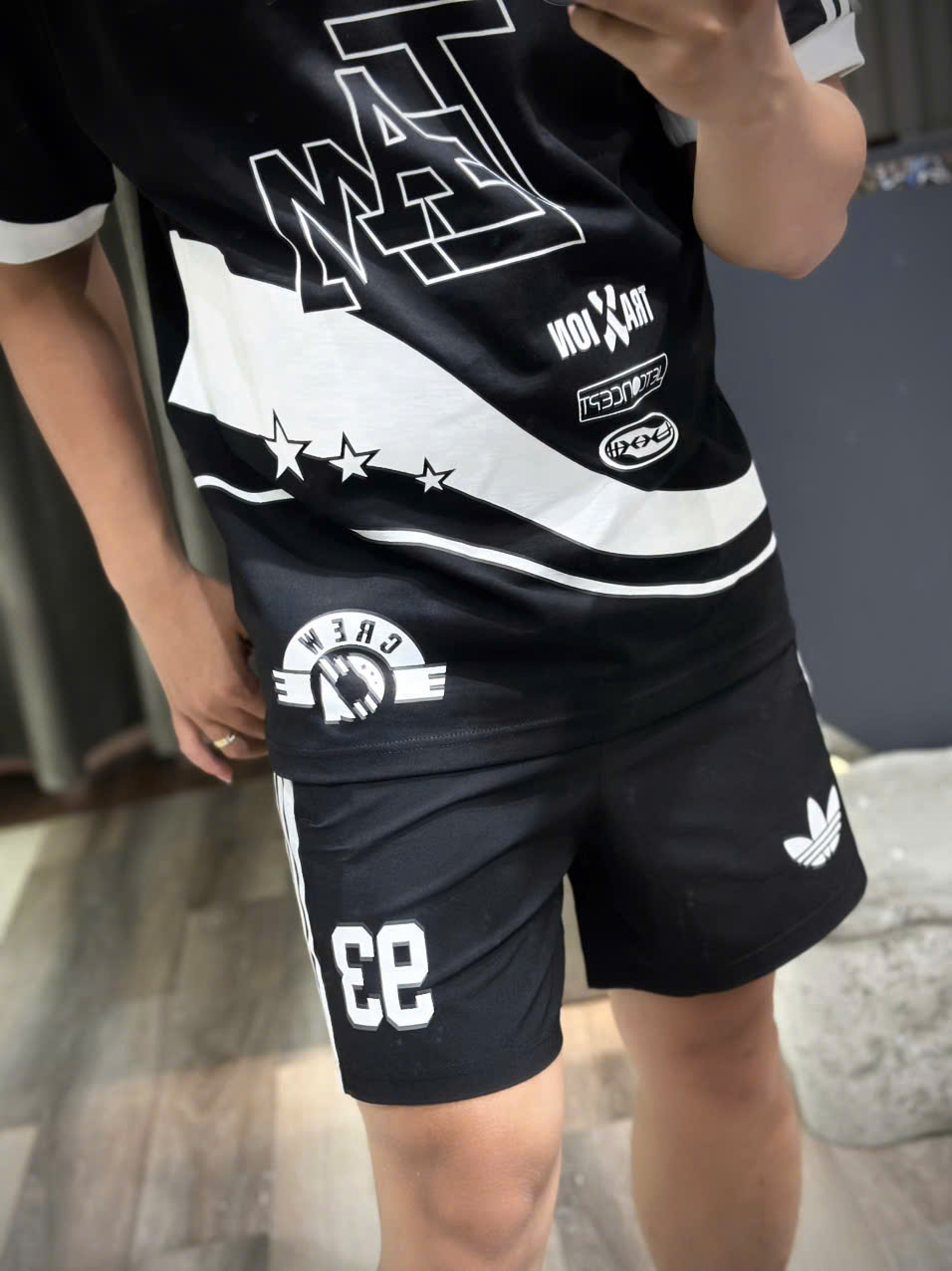 Bộ, set hè cổ V Adidas A phối màu Đen Trắng Like Auth CD