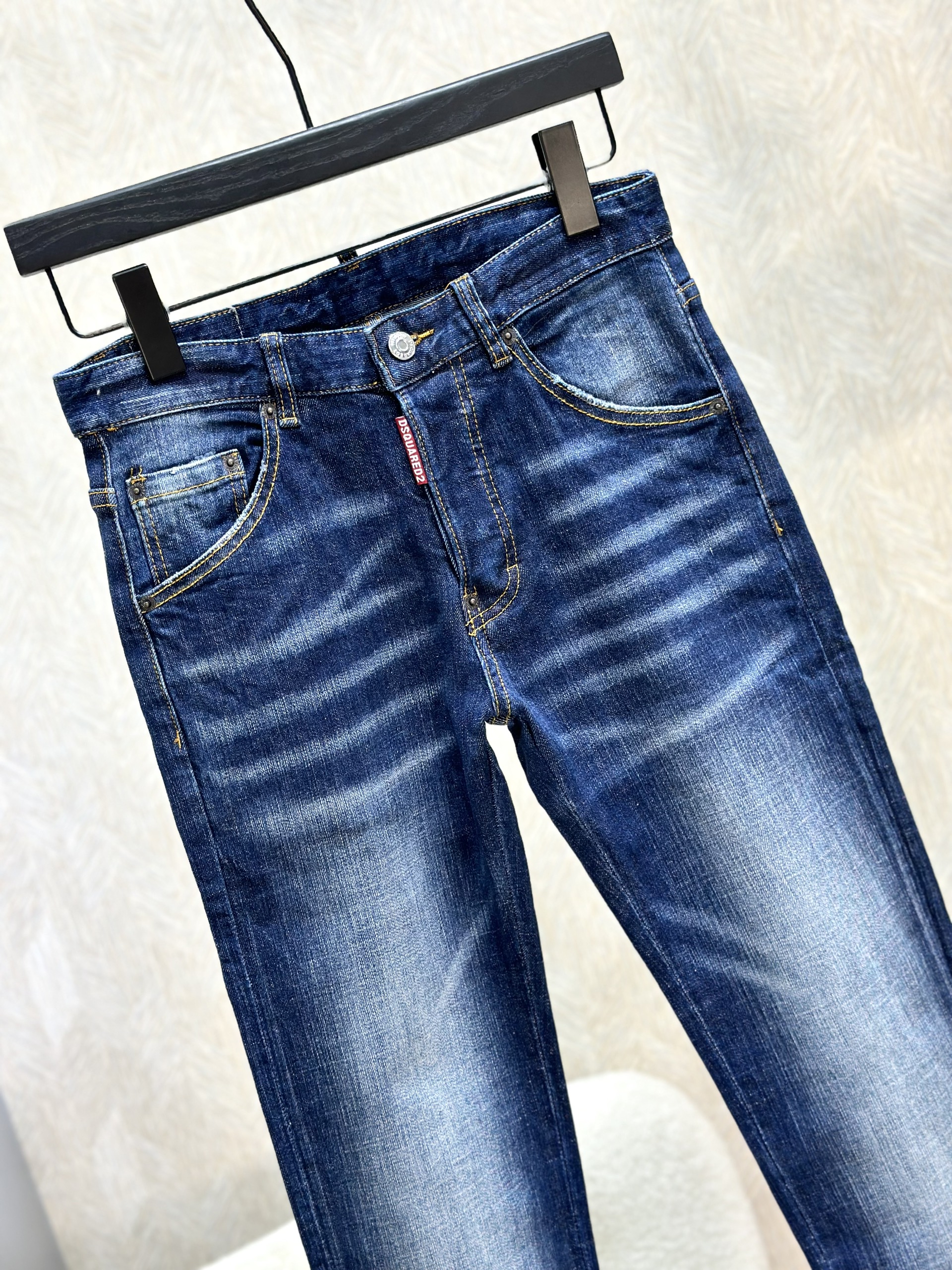 Quần jean Dsquared2 DSQ2 Xanh loang logo chữ sơn phối gấu Đỏ Like Auth VTN