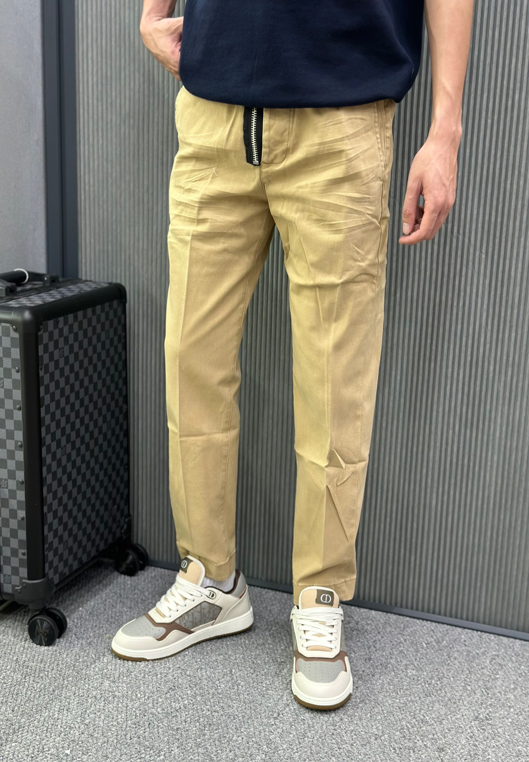Quần dài kaki Dsquared2 DSQ2 Be khóa lệch Like Auth VTN