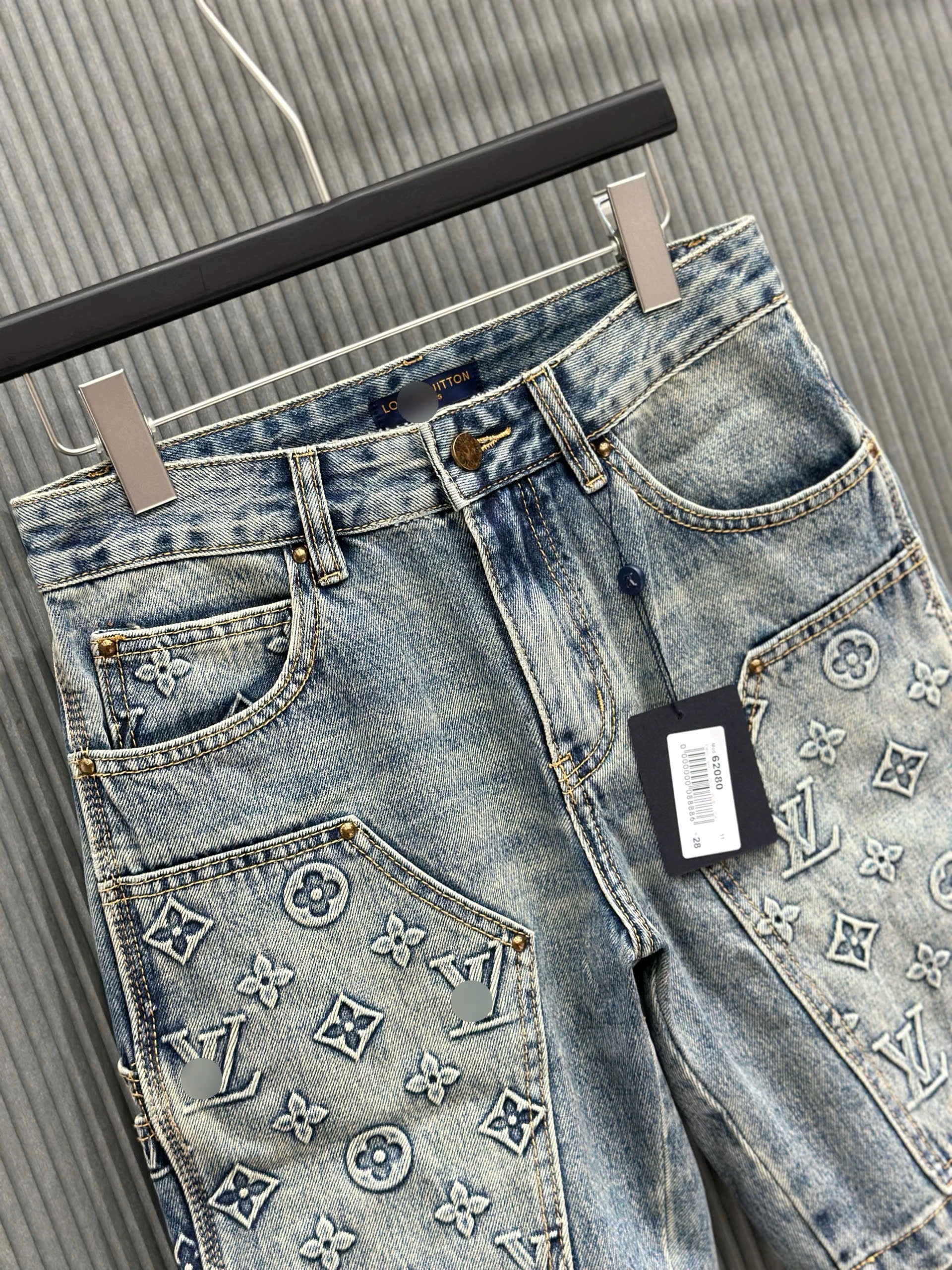 Quần short jean Louis Vuitton LV Xanh loang họa tiết hoa vân logo dập nổi Like Auth VTN