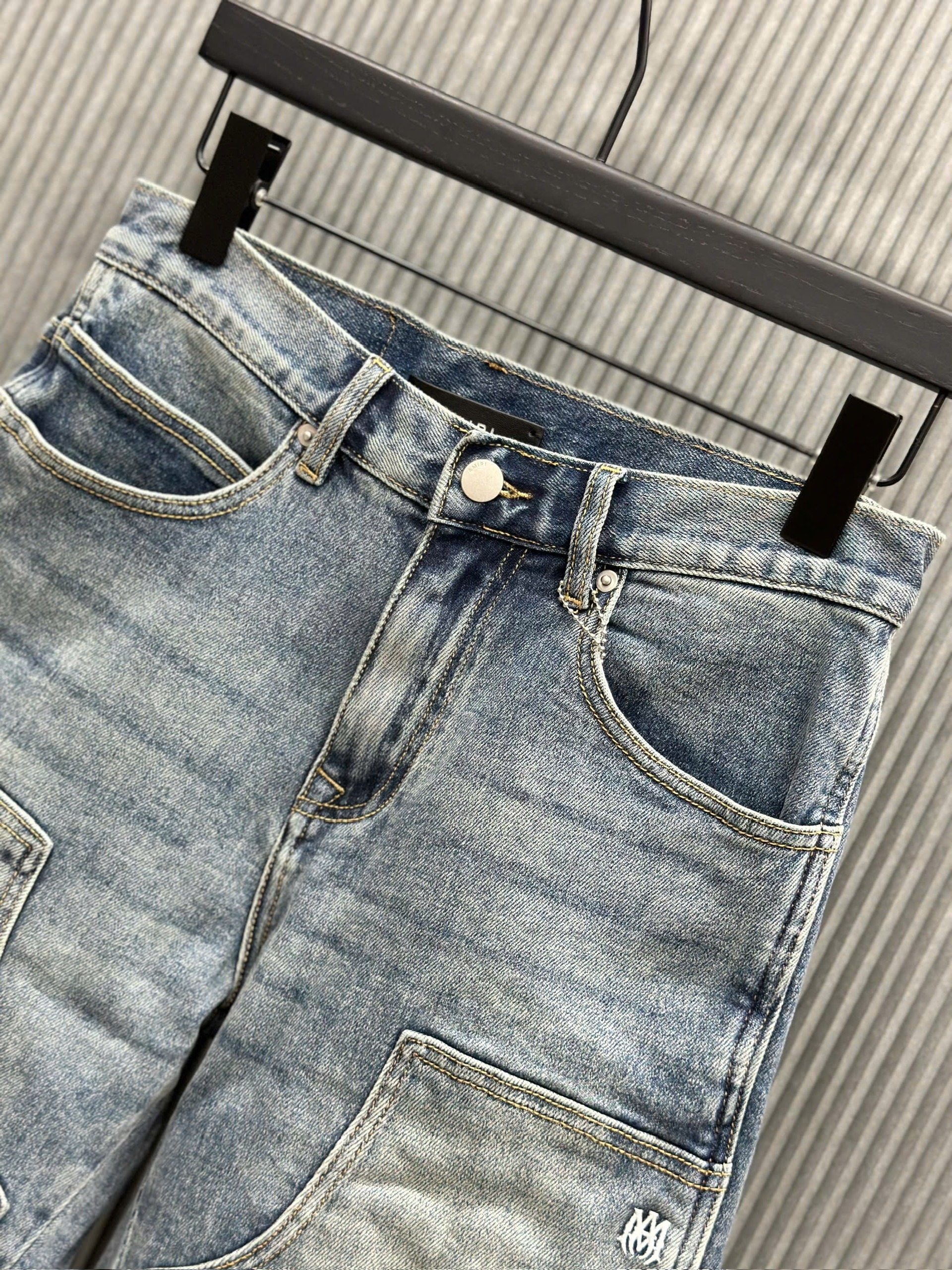 Quần short jean Amiri A Xanh loang túi đùi Like Auth VTN