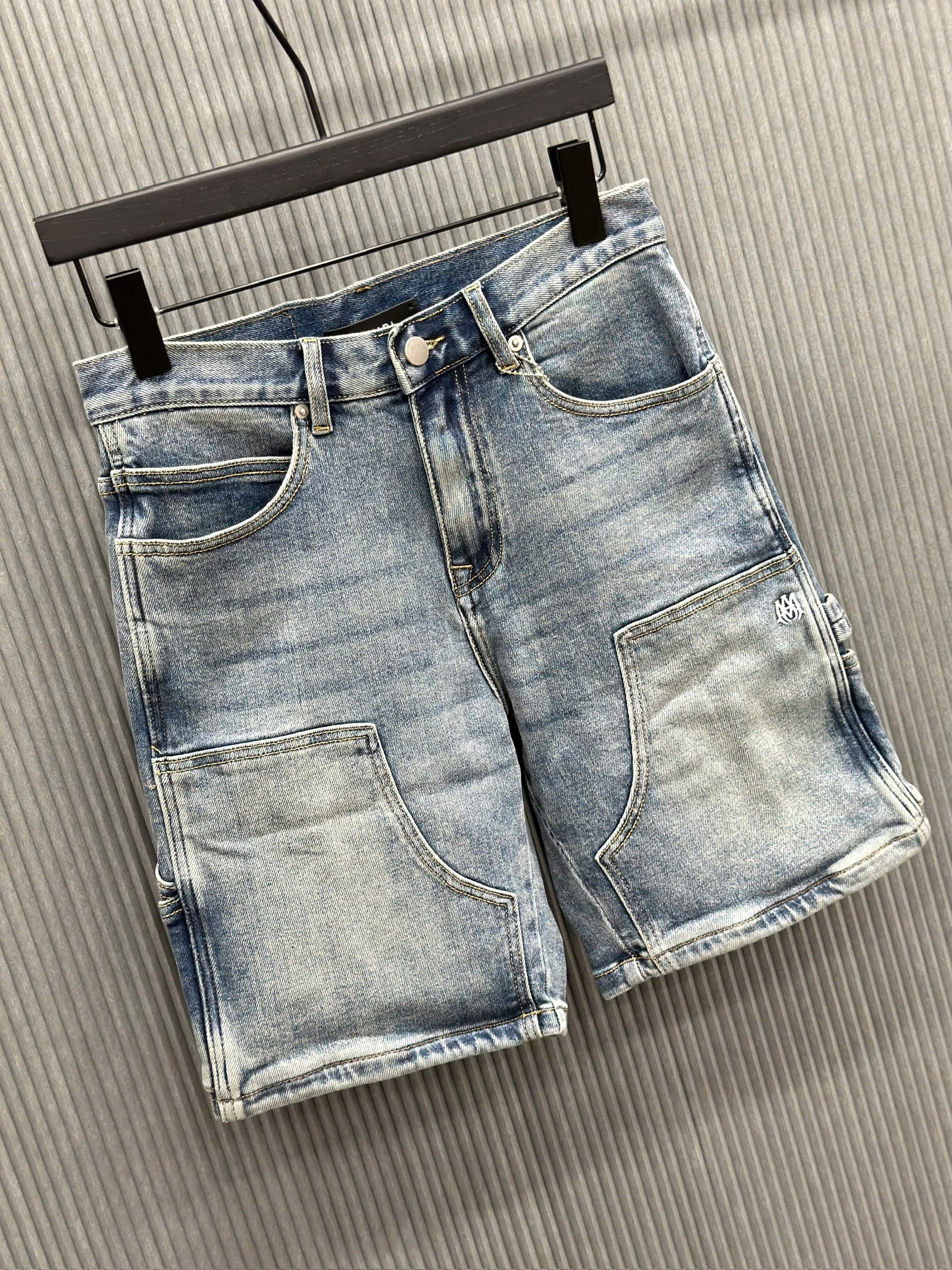 Quần short jean Amiri A Xanh loang túi đùi Like Auth VTN