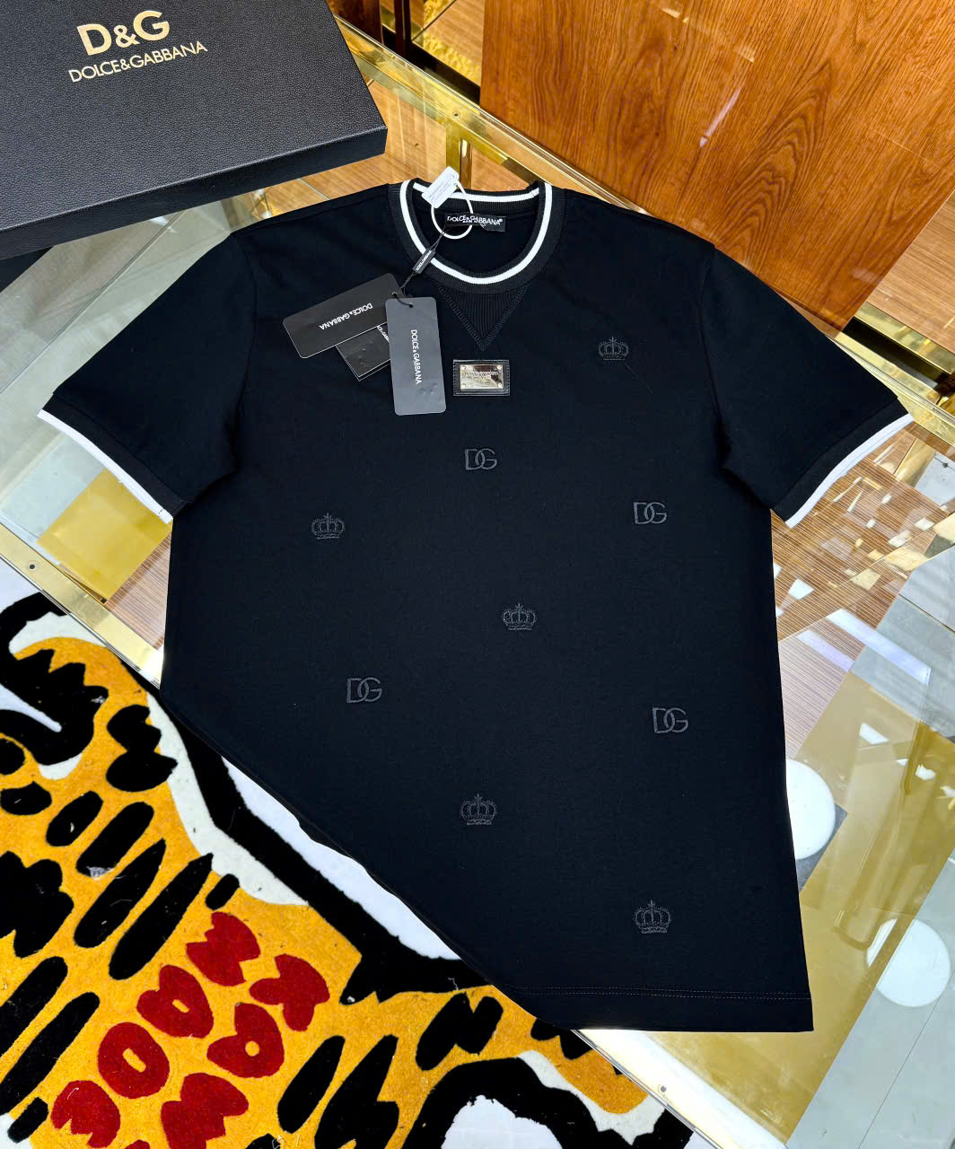 Áo phông T-shirt Dolce Gabbana DG họa tiết thêu logo tag thêu ngực kẻ viền cổ tay Like Auth LK