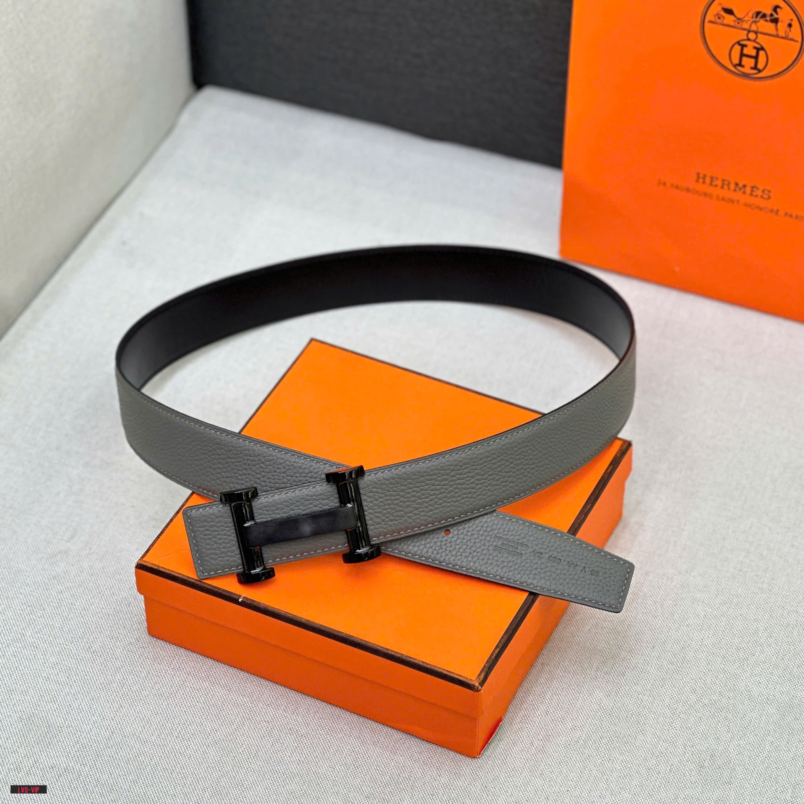 Thắt lưng, belt Hermes HM Xám sần mặt logo Đen bóng Like Auth fullbox bill thẻ LVQ