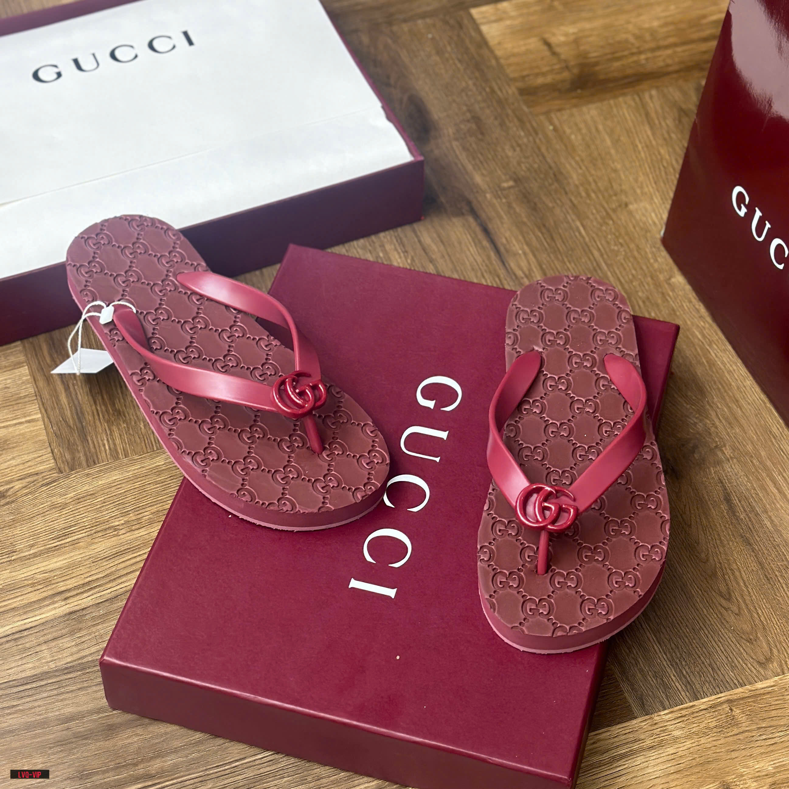 Dép tông, xỏ ngón Gucci GC Đỏ logo GG họa tiết monogram dập chìm đế Like Auth fullbox bill thẻ LVQ