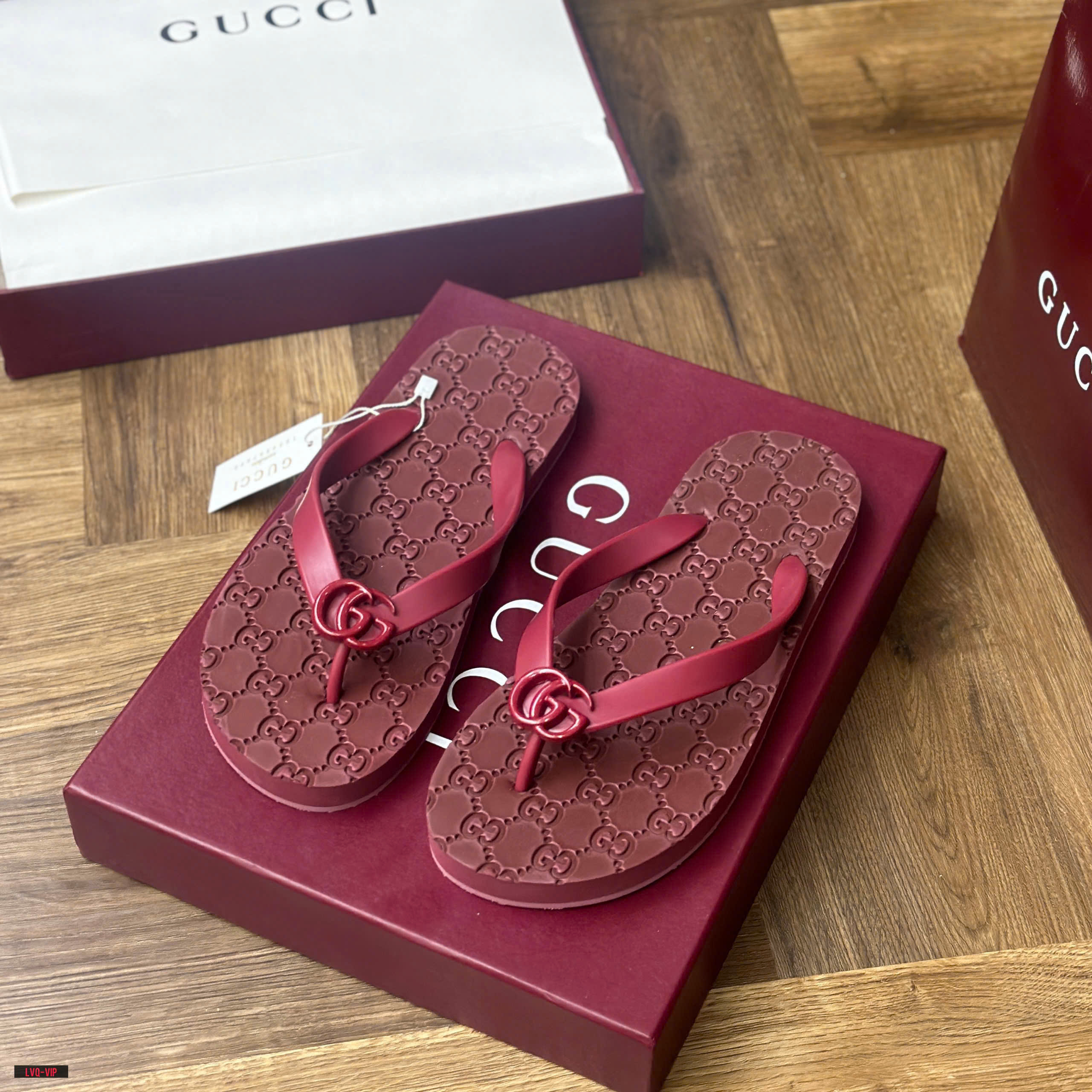 Dép tông, xỏ ngón Gucci GC Đỏ logo GG họa tiết monogram dập chìm đế Like Auth fullbox bill thẻ LVQ
