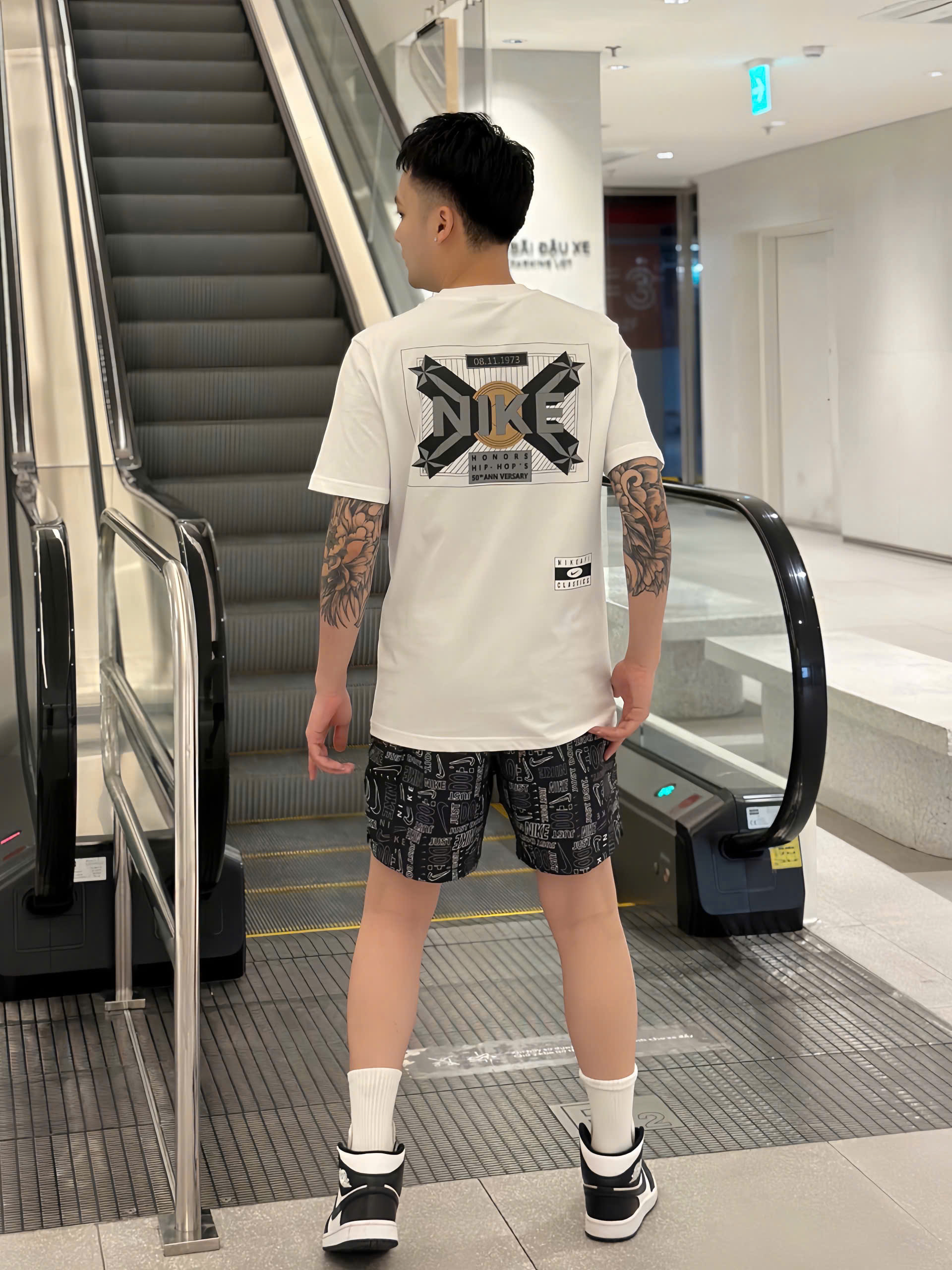 Bộ, set hè Nike NK họa tiết logo chữ Đen phối Trắng Like Auth NV