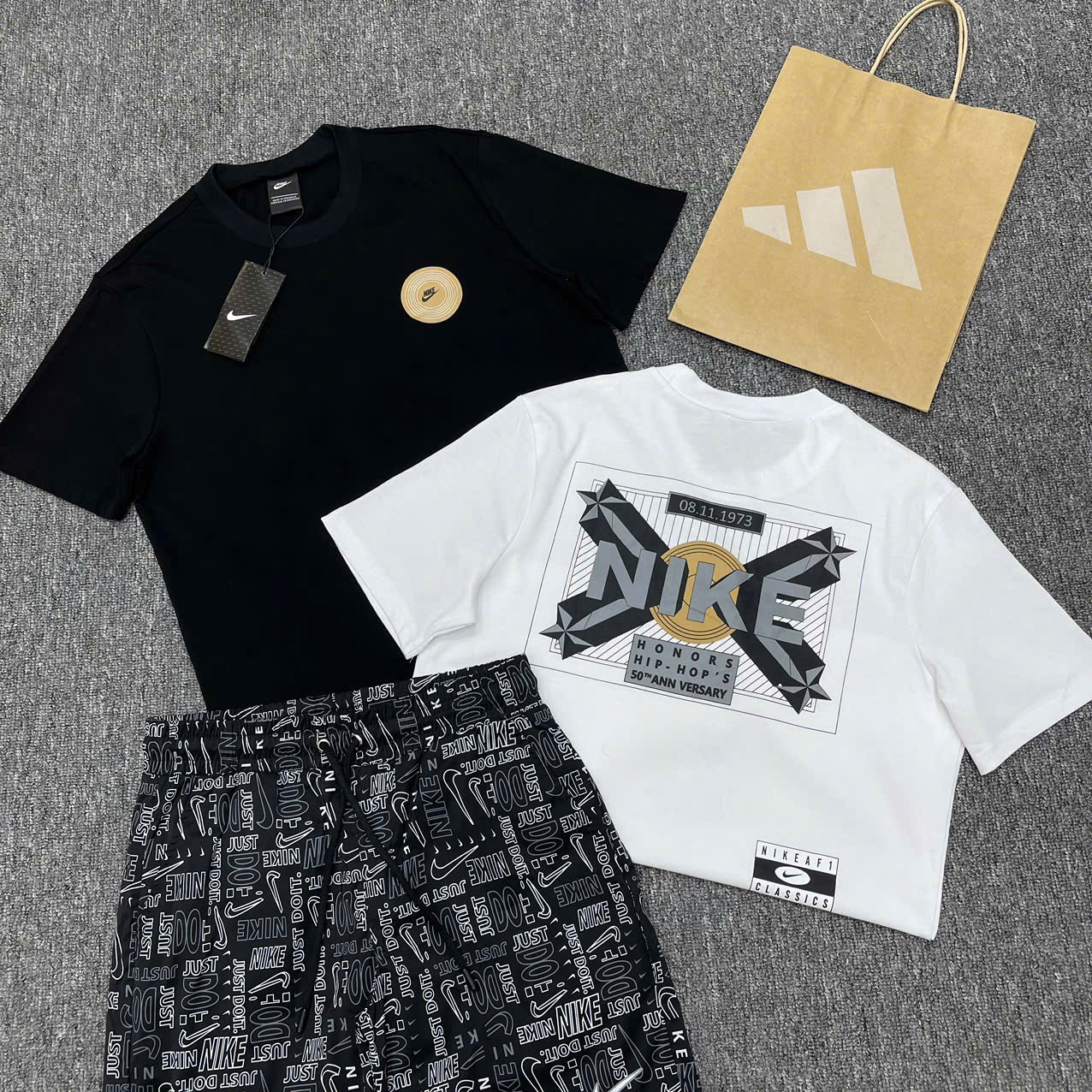 Bộ, set hè Nike NK họa tiết logo chữ Đen phối Trắng Like Auth NV