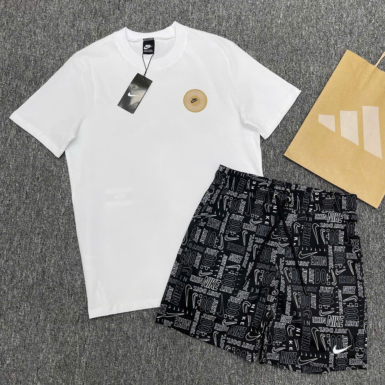 Bộ, set hè Nike NK họa tiết logo chữ Đen phối Trắng Like Auth NV