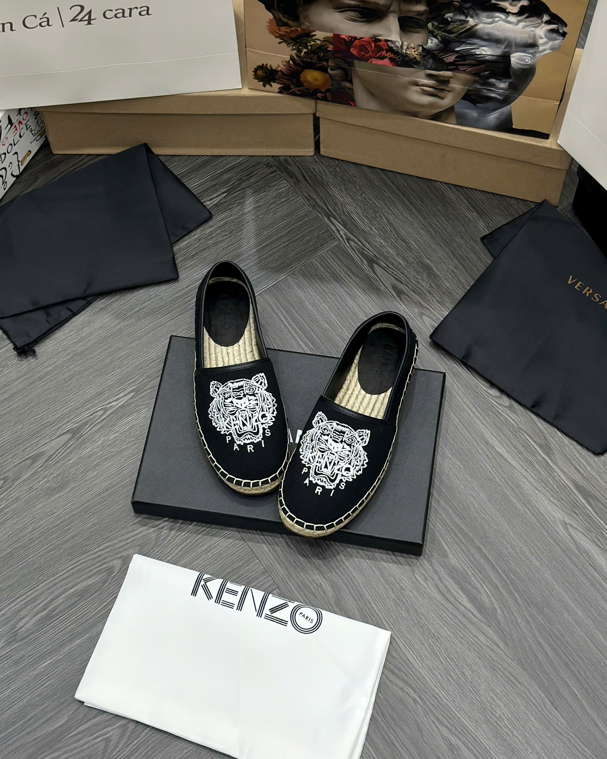 Giày slipon đế cói Kenzo KZ Đen thêu mặt Hổ Like Auth fullbox MVT