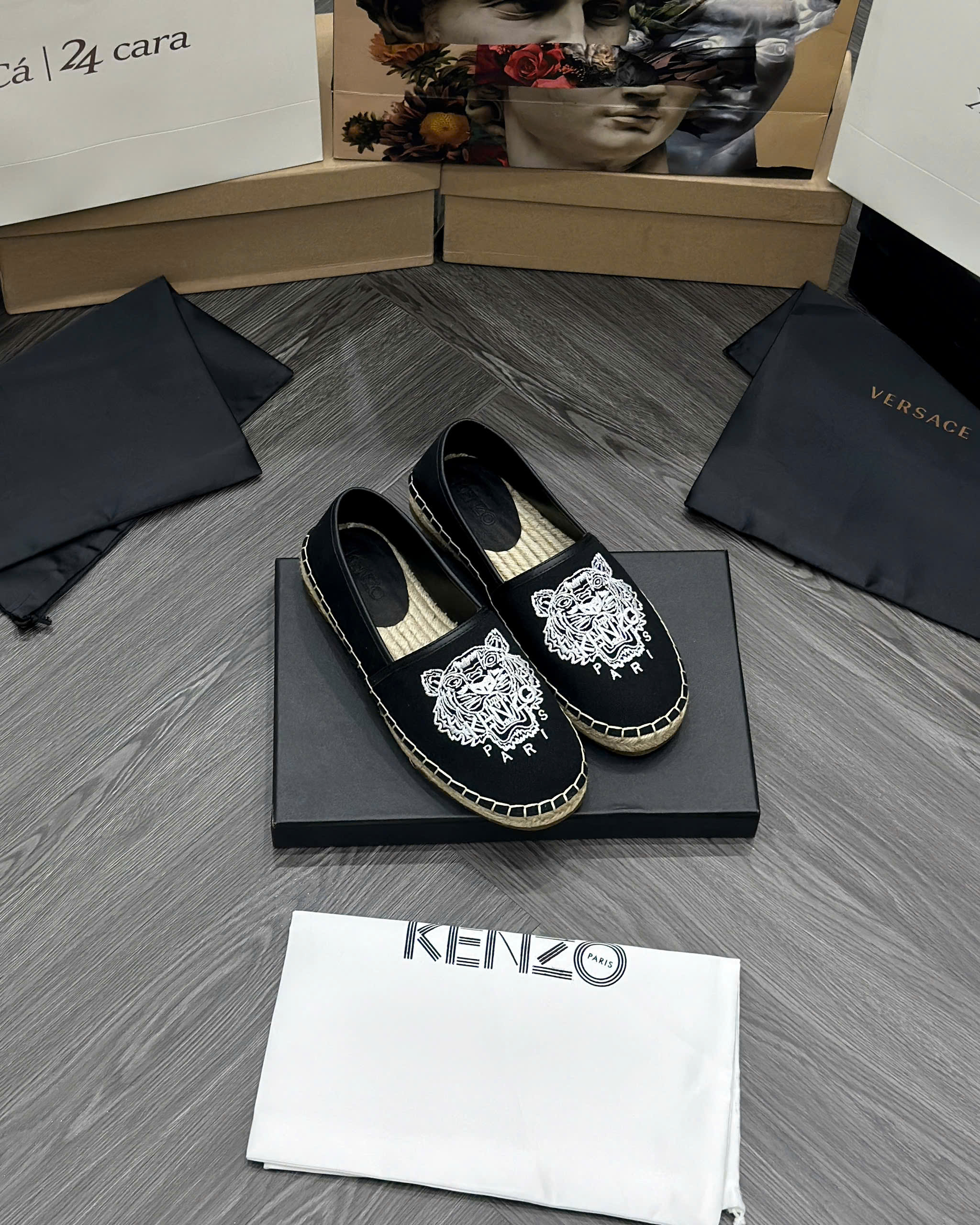 Giày slipon đế cói Kenzo KZ Đen thêu mặt Hổ Like Auth fullbox MVT