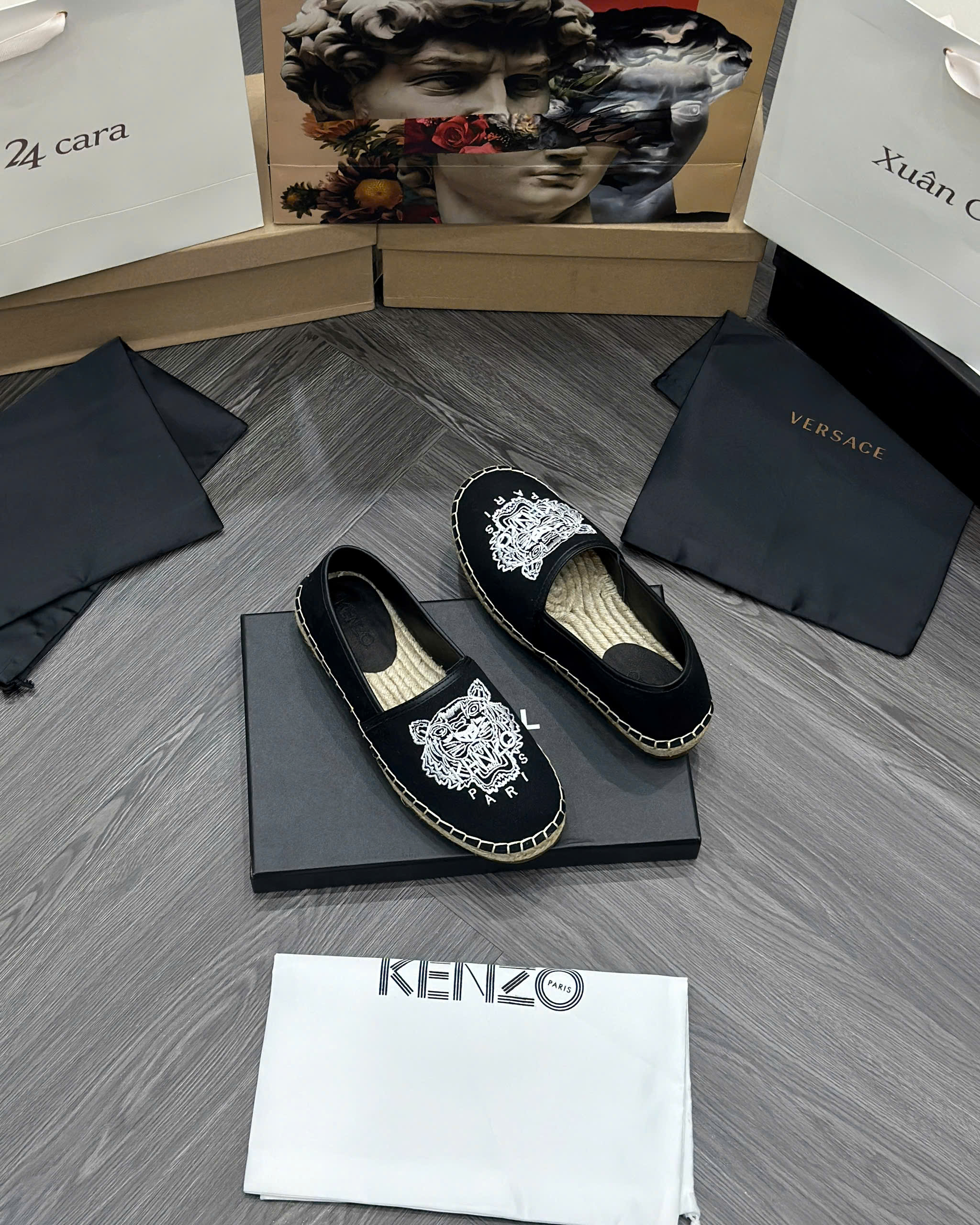 Giày slipon đế cói Kenzo KZ Đen thêu mặt Hổ Like Auth fullbox MVT