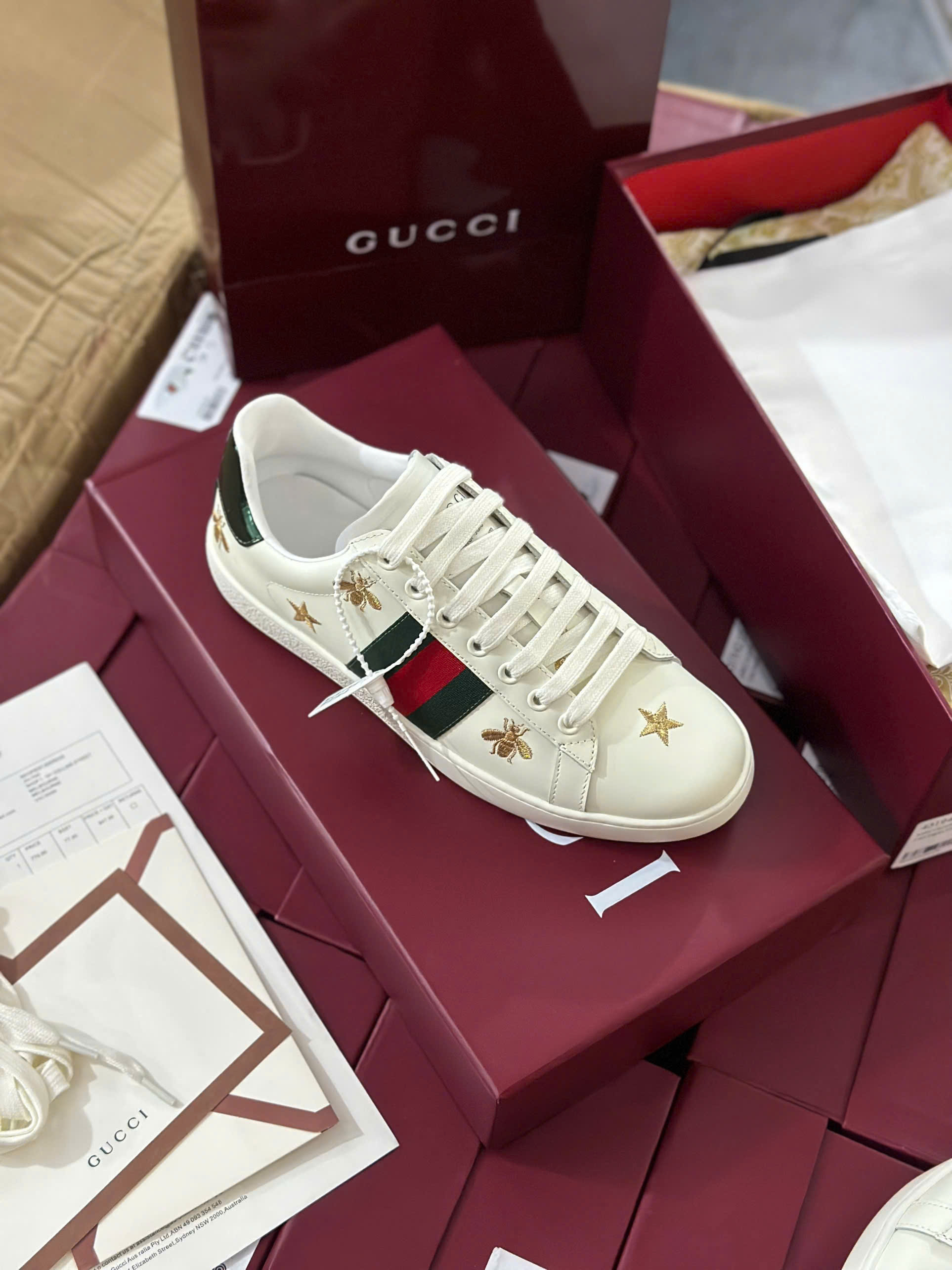 Giày sneaker Gucci GC Trắng họa tiết Ong Sao thêu phối kẻ sọc Xanh Đỏ sườn Like Auth fullbox bill thẻ HC