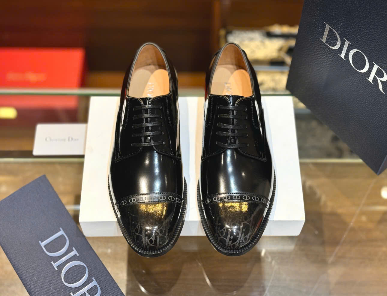 Giày loafer Dior CD Đen bóng họa tiết logo chữ mũi Like Auth fullbox DDT