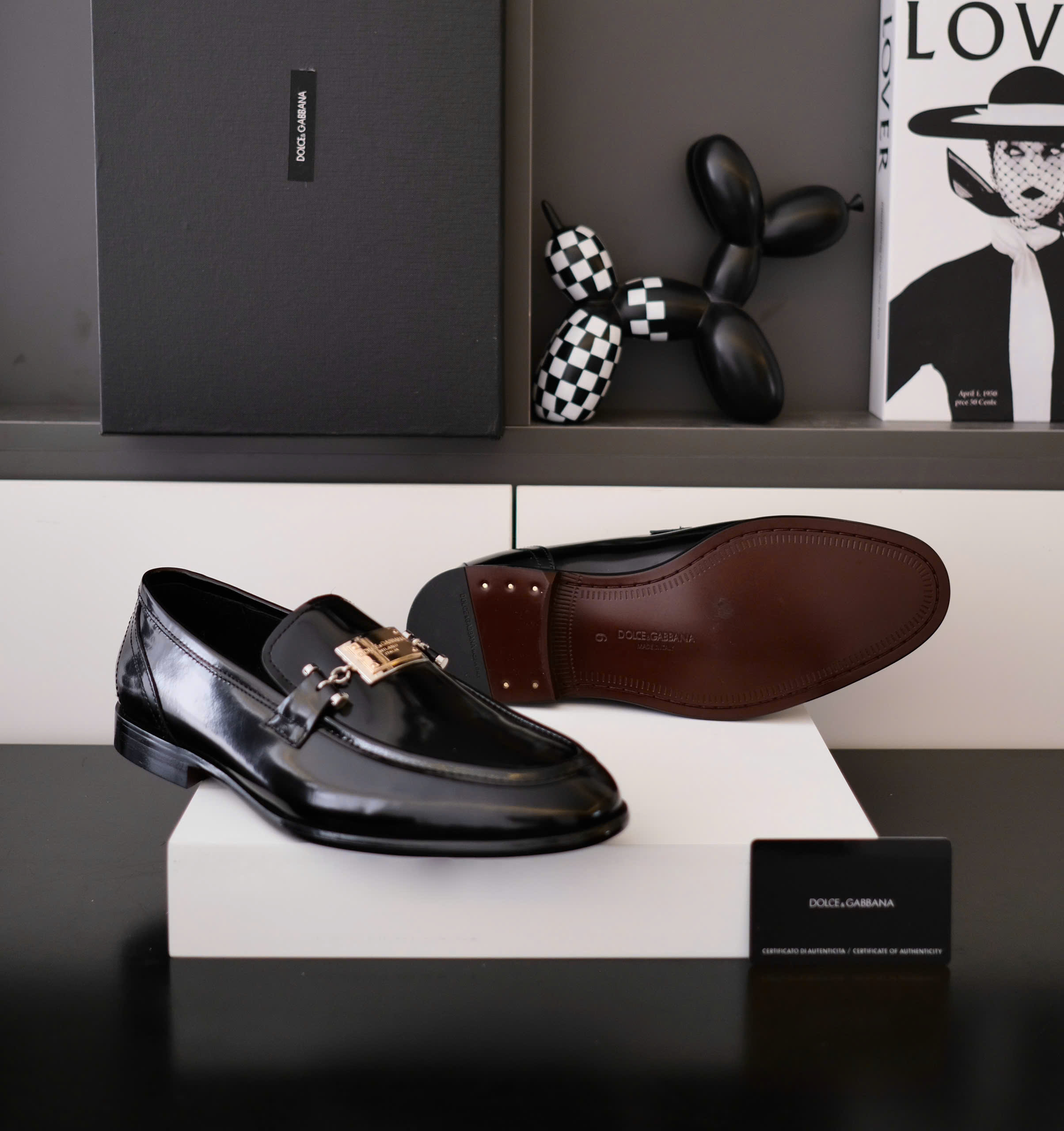 Giày loafer Dolce Gabbana DG Đen bóng tag logo vuông Bạc Like Auth fullbox DDT