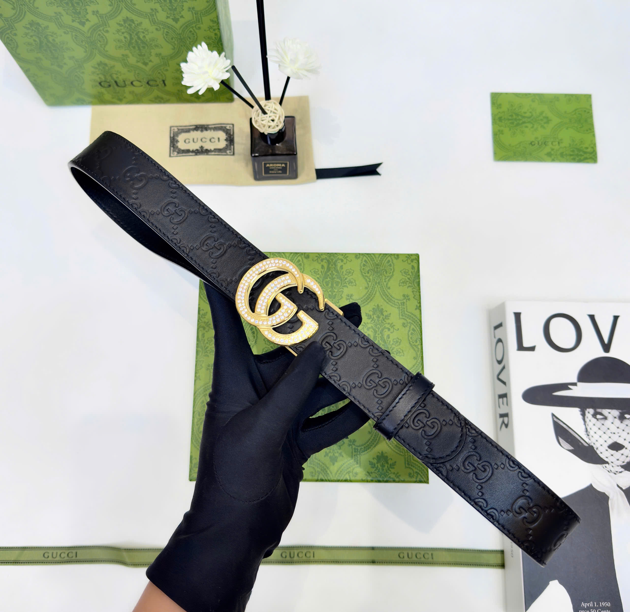 Thắt lưng, belt Gucci GC Đen họa tiết dập chìm mặt logo Vàng đính đá 85-110cm Like Auth fullbox DDT