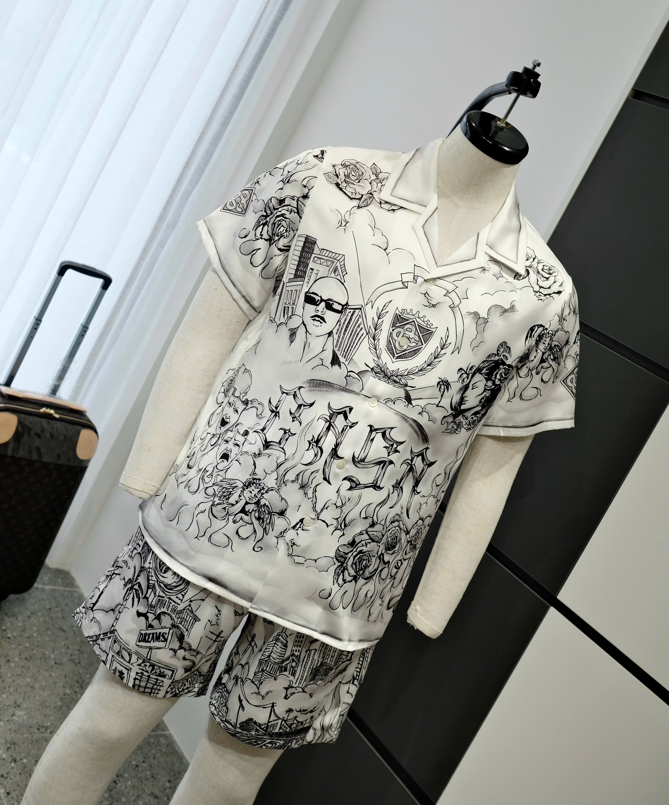 Bộ, set lụa hè Dolce Gabbana DG Trắng họa tiết Like Auth DDT