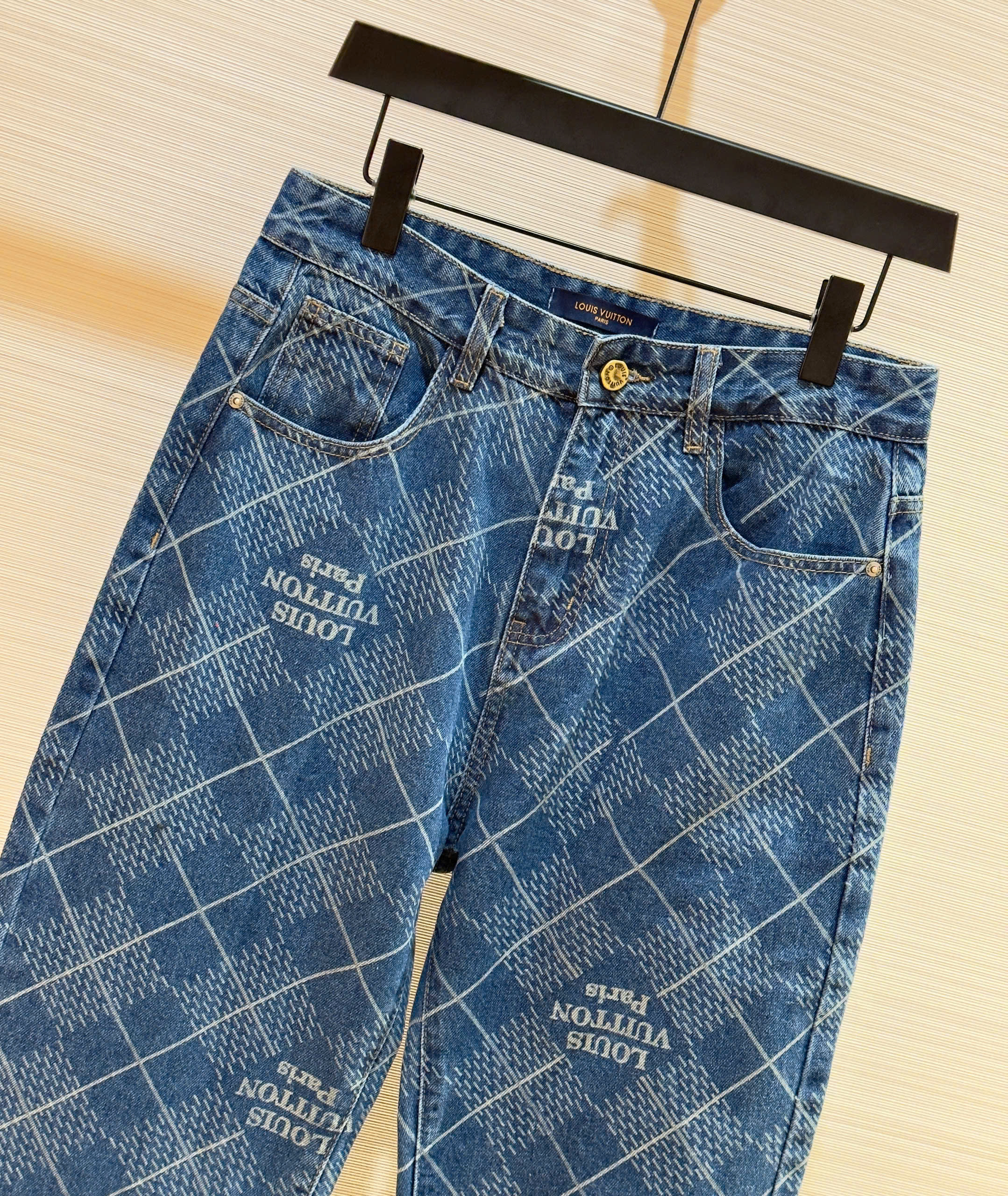 Quần jean suông Louis Vuitton LV Xanh họa tiết kẻ ô full Like Auth DDT