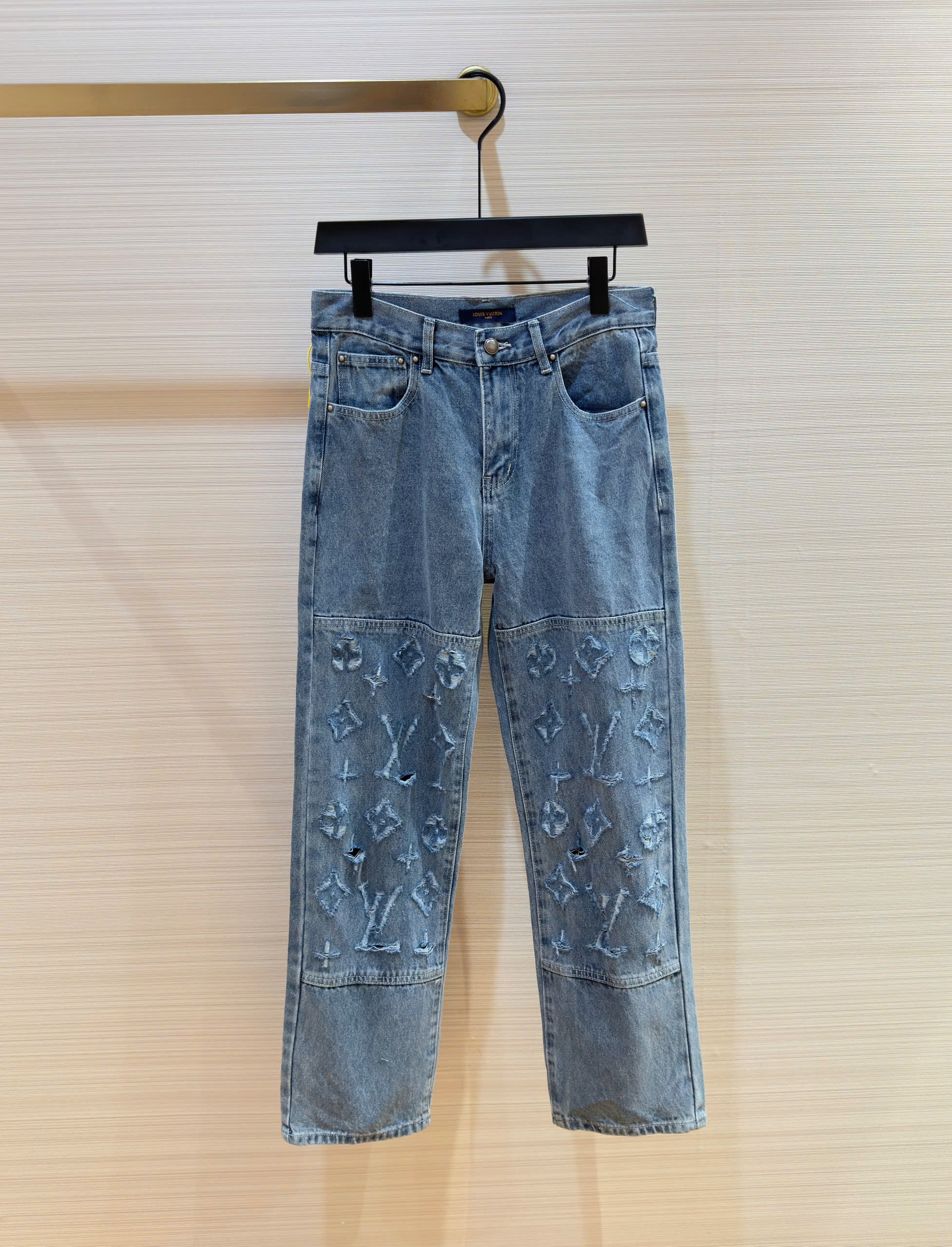 Quần jean suông Louis Vuitton LV Xanh họa tiết hoa vân rách xù ống Like Auth DDT