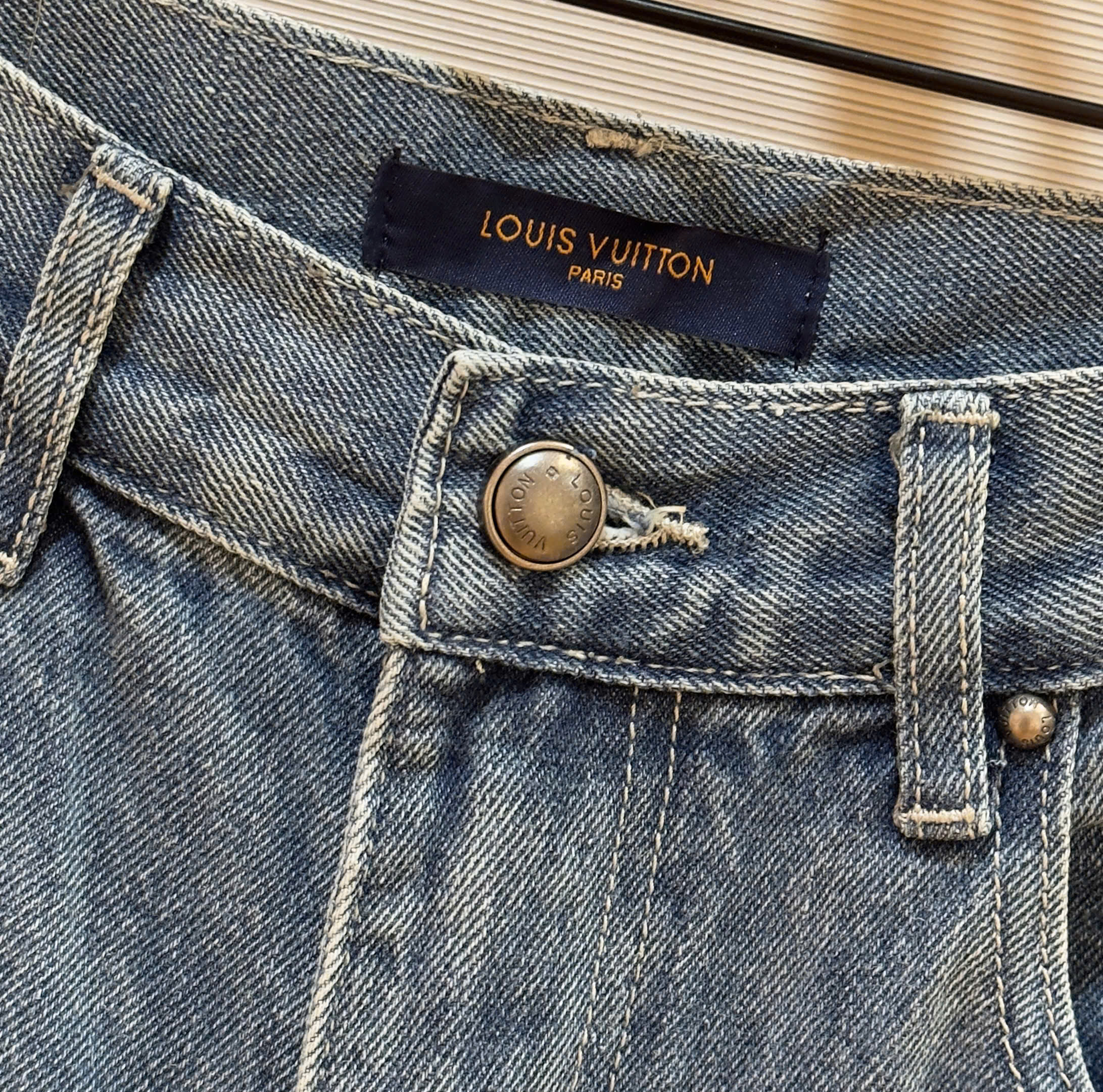 Quần jean suông Louis Vuitton LV Xanh họa tiết hoa vân rách xù ống Like Auth DDT