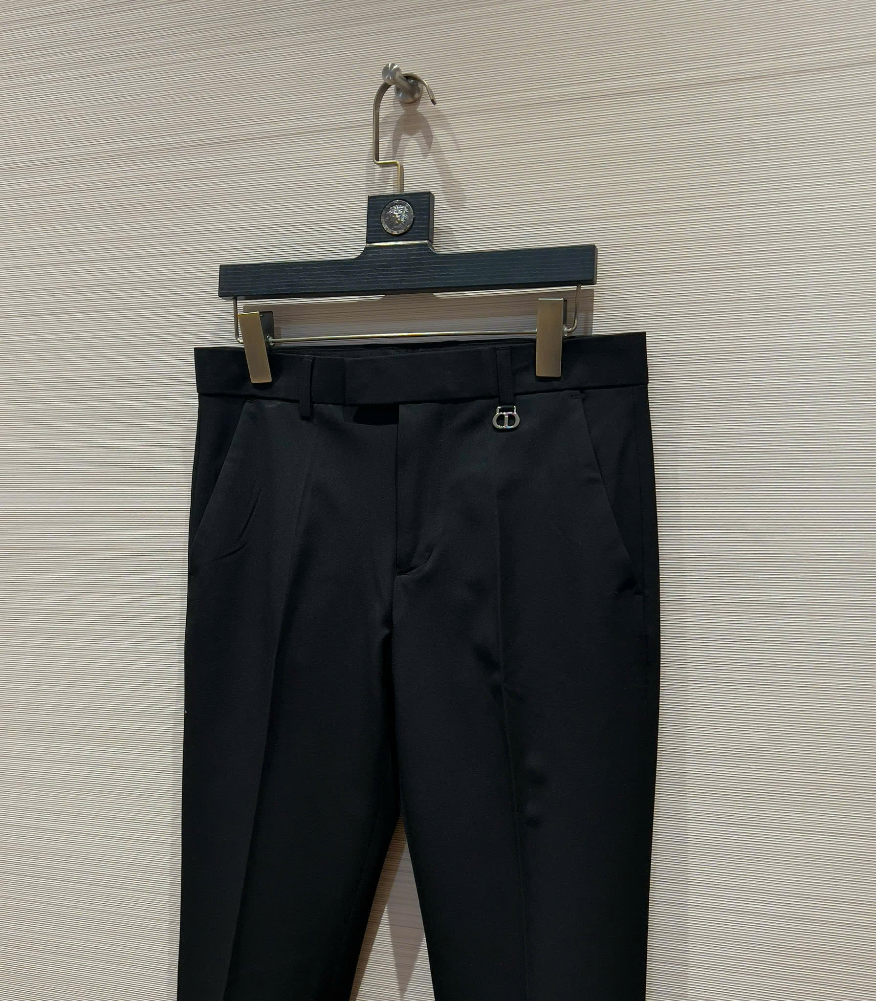 Quần tây, âu Dior CD Đen logo tag cạp Ong thêu Like Auth DDT