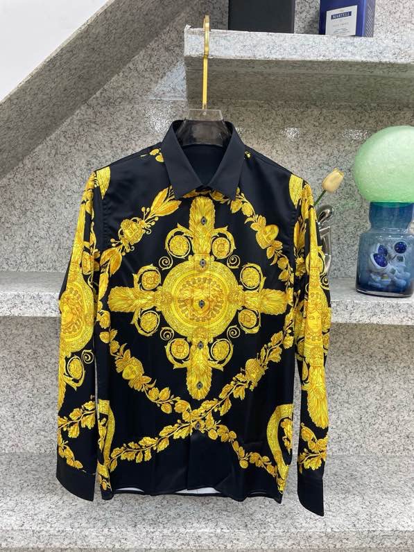 Áo sơ mi dài tay Versace VS Đen họa tiết Vàng full Like Auth VTN