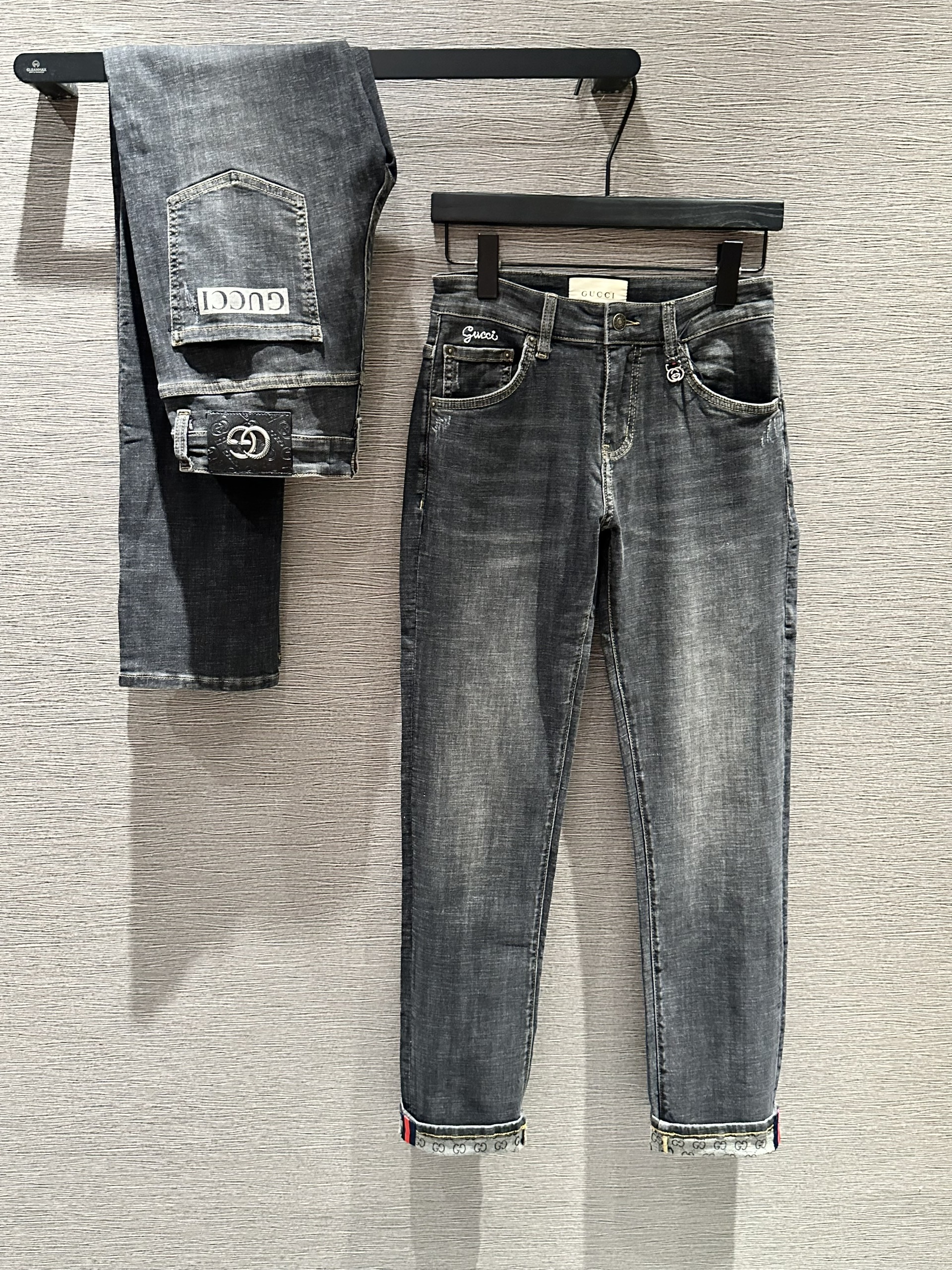 Quần jean Gucci GC Xám bạc logo túi họa tiết gấu Like Auth VTN