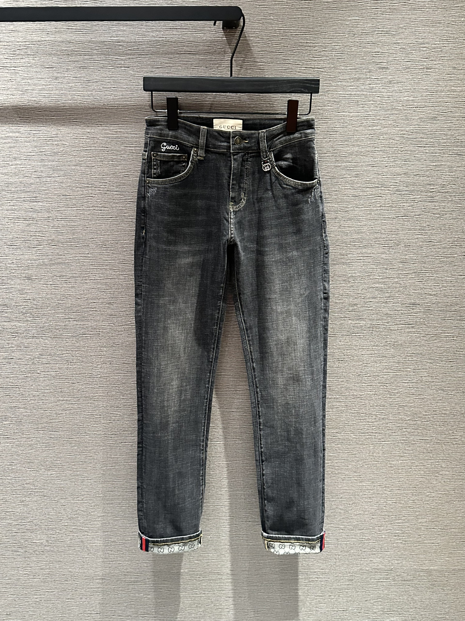 Quần jean Gucci GC Xám bạc logo túi họa tiết gấu Like Auth VTN