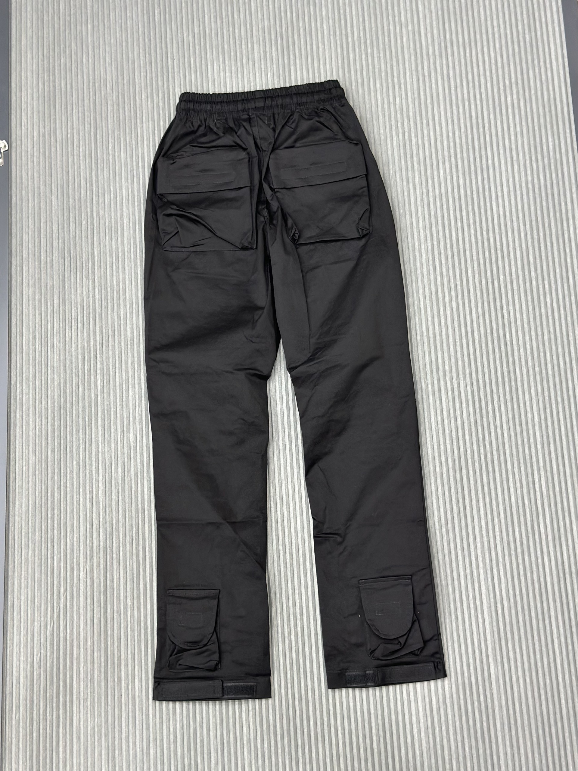Quần dài Jogger Đen túi hộp Like Auth VTN