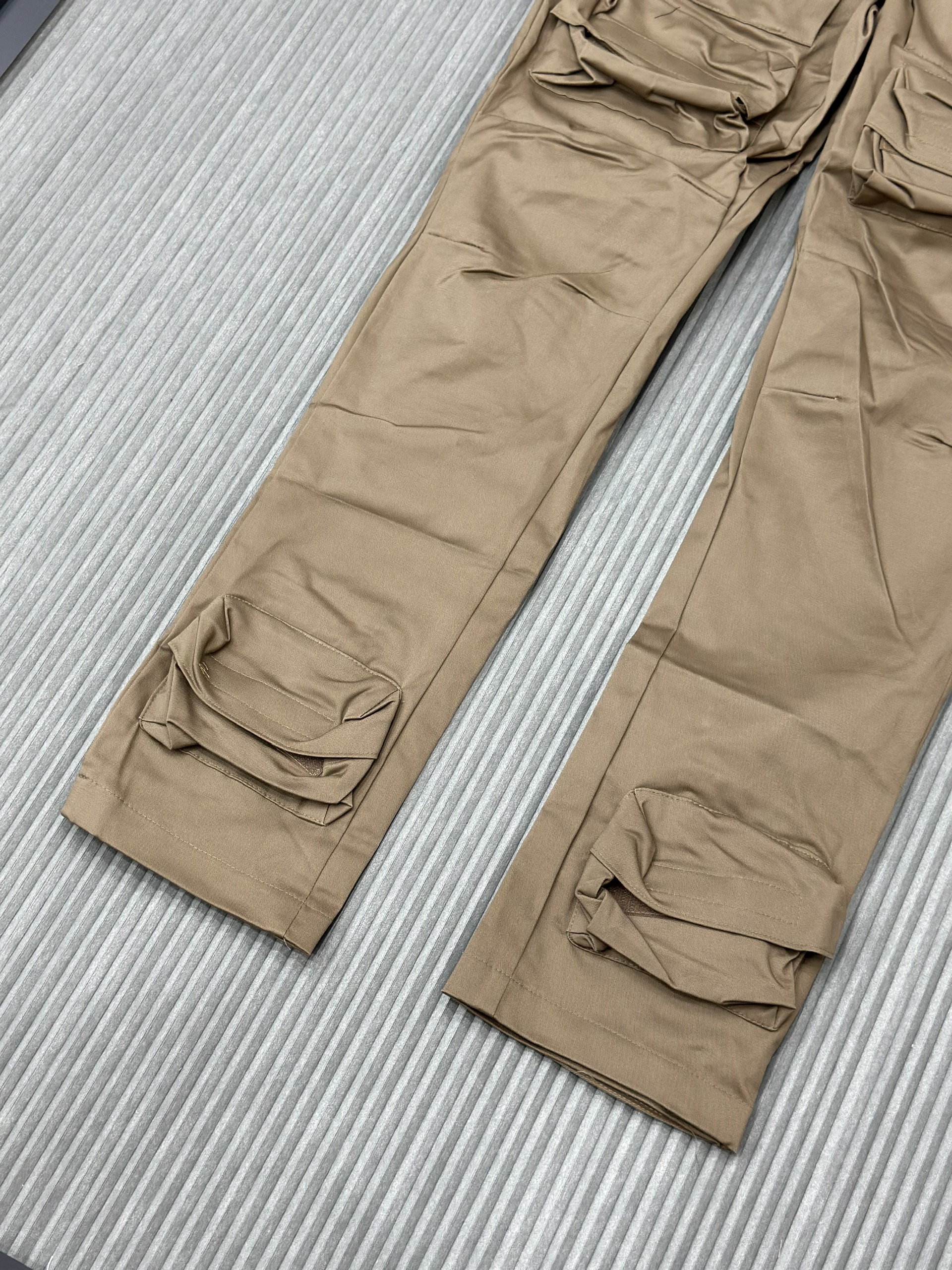 Quần dài Jogger Nâu túi hộp Like Auth VTN