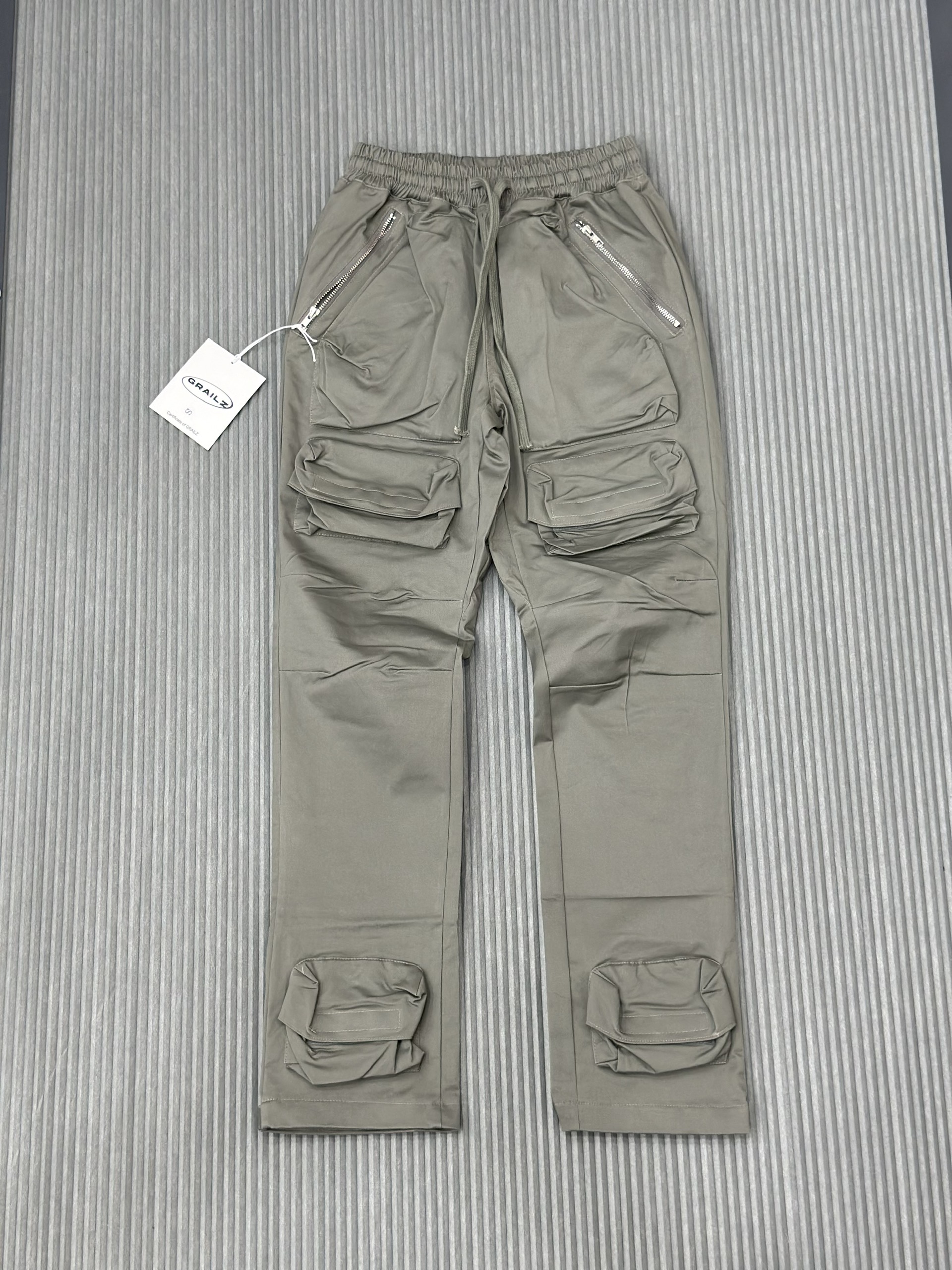 Quần dài Jogger Xám túi hộp Like Auth VTN