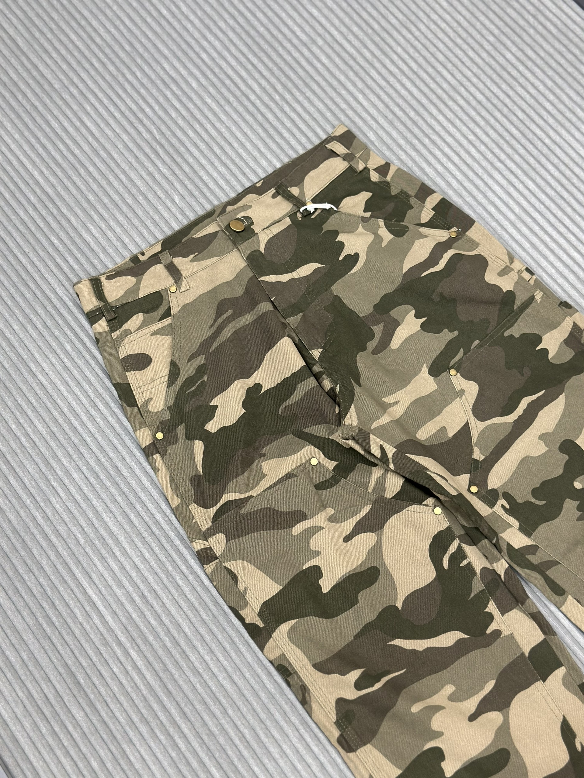 Quần dài ống xuông họa tiết dằn di Like Auth VTN