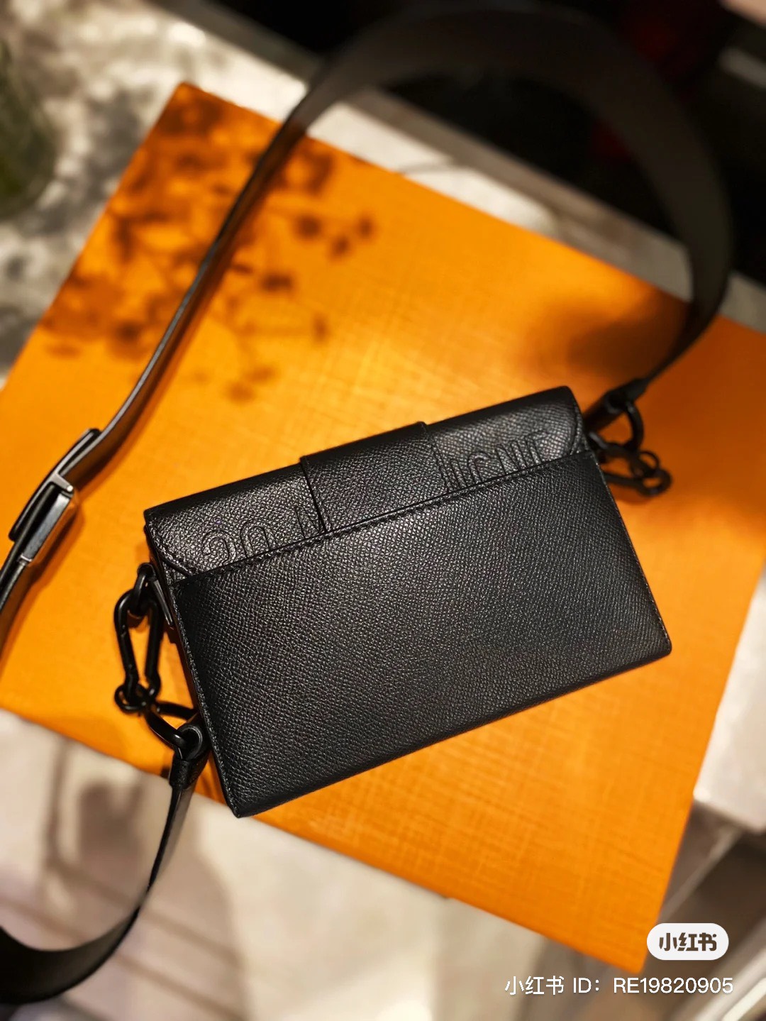 Túi đeo chéo Dior Đen logo CD size 24x17x8cm Like Auth on web fullbox bill thẻ PLD