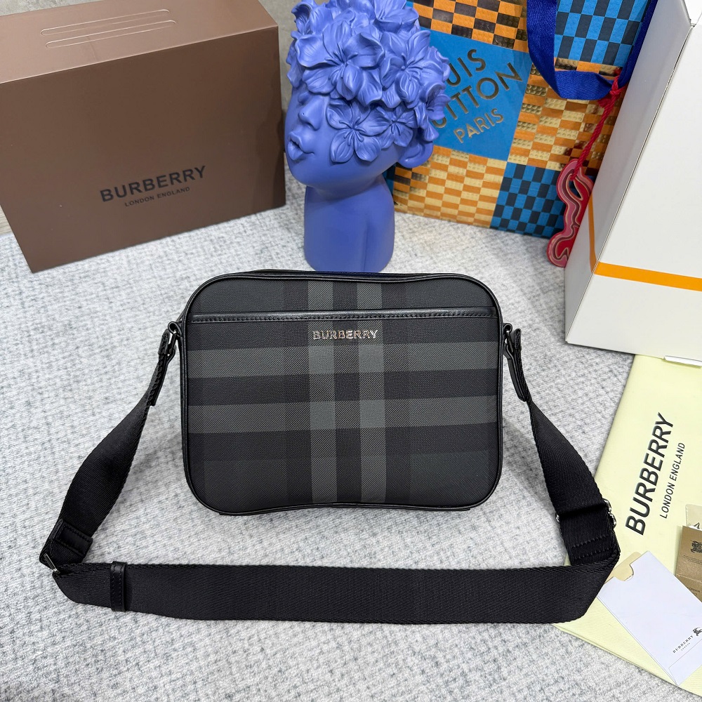 Túi đeo chéo Burberry BBR Đen kẻ sọc Xám basic size 25.5x18.5x5.5cm Like Auth on web fullbox bill thẻ PLD