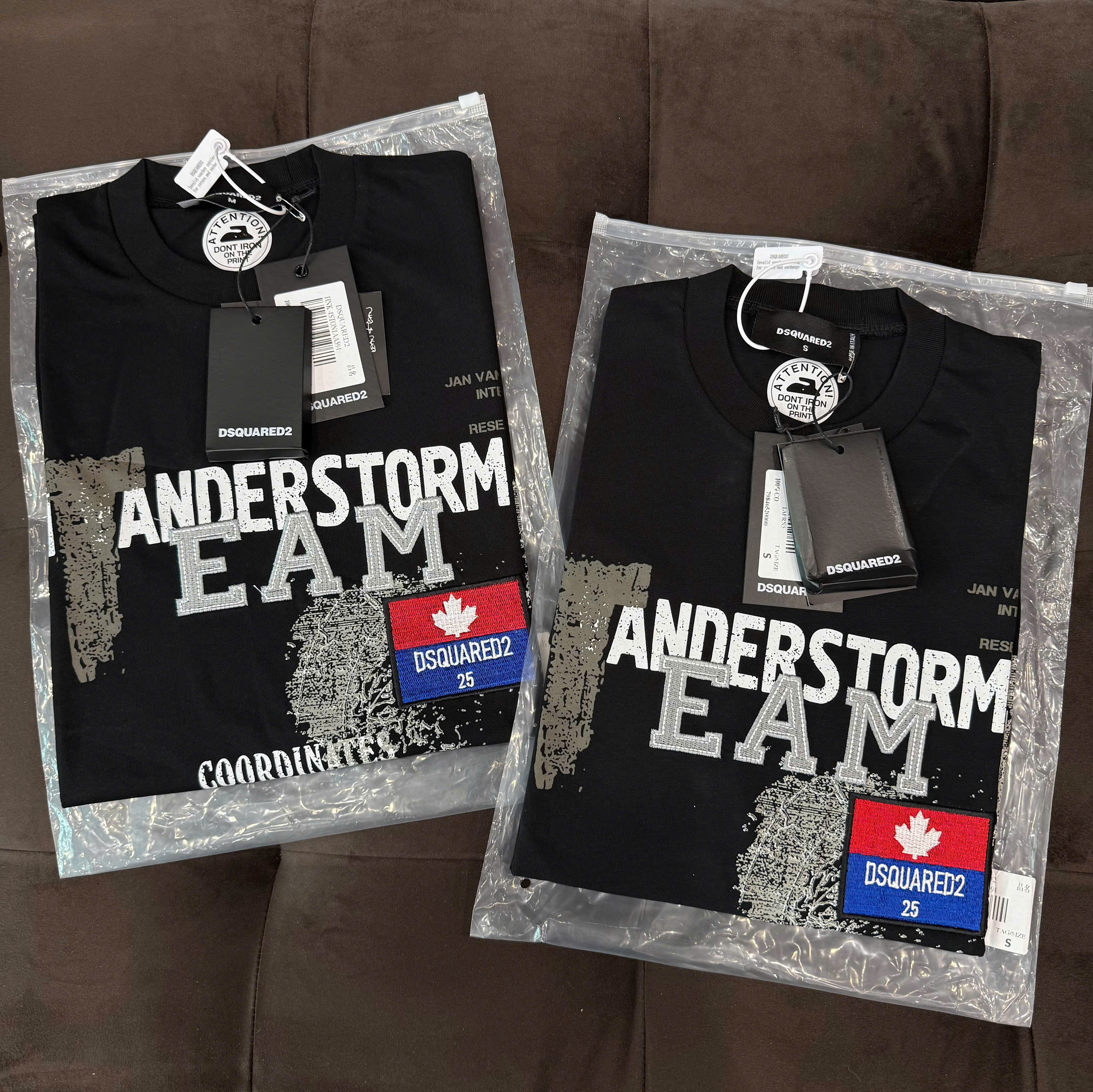 Áo phông T-shirt Dsquared2 DSQ2 họa tiết logo thêu Like Auth CD