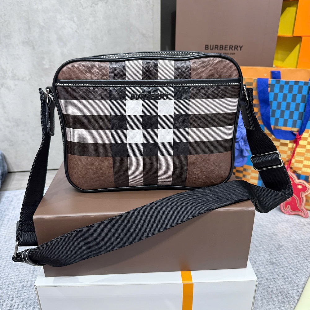 Túi đeo chéo Burberry BBR Nâu kẻ sọc Đen Trắng basic size 25.5x18.5x5.5cm Like Auth on web fullbox bill thẻ PLD