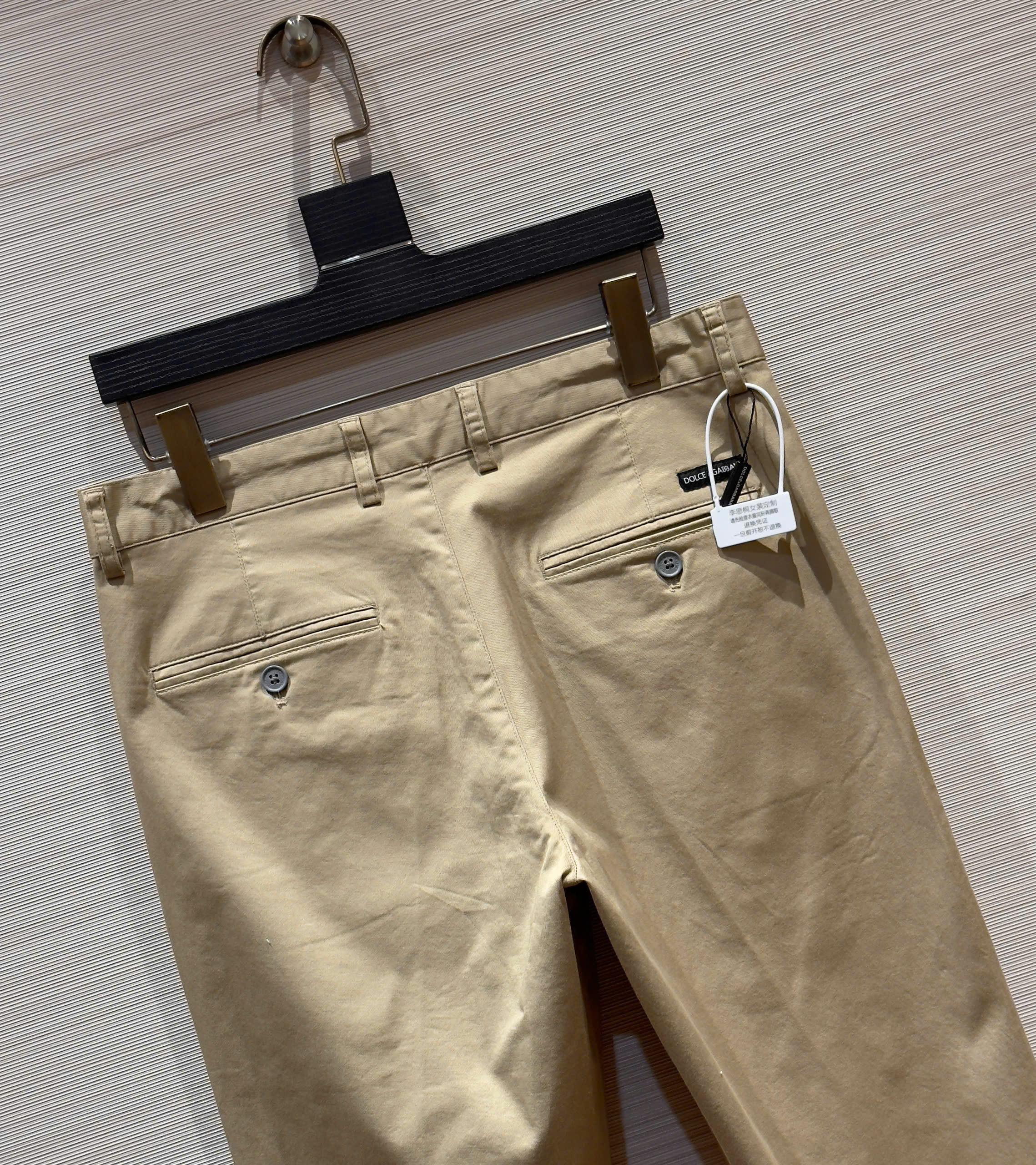 Quần dài kaki Dolce Gabbana DG Nâu trơn logo tag vuông cạp Like Auth 1-1 on web DDT