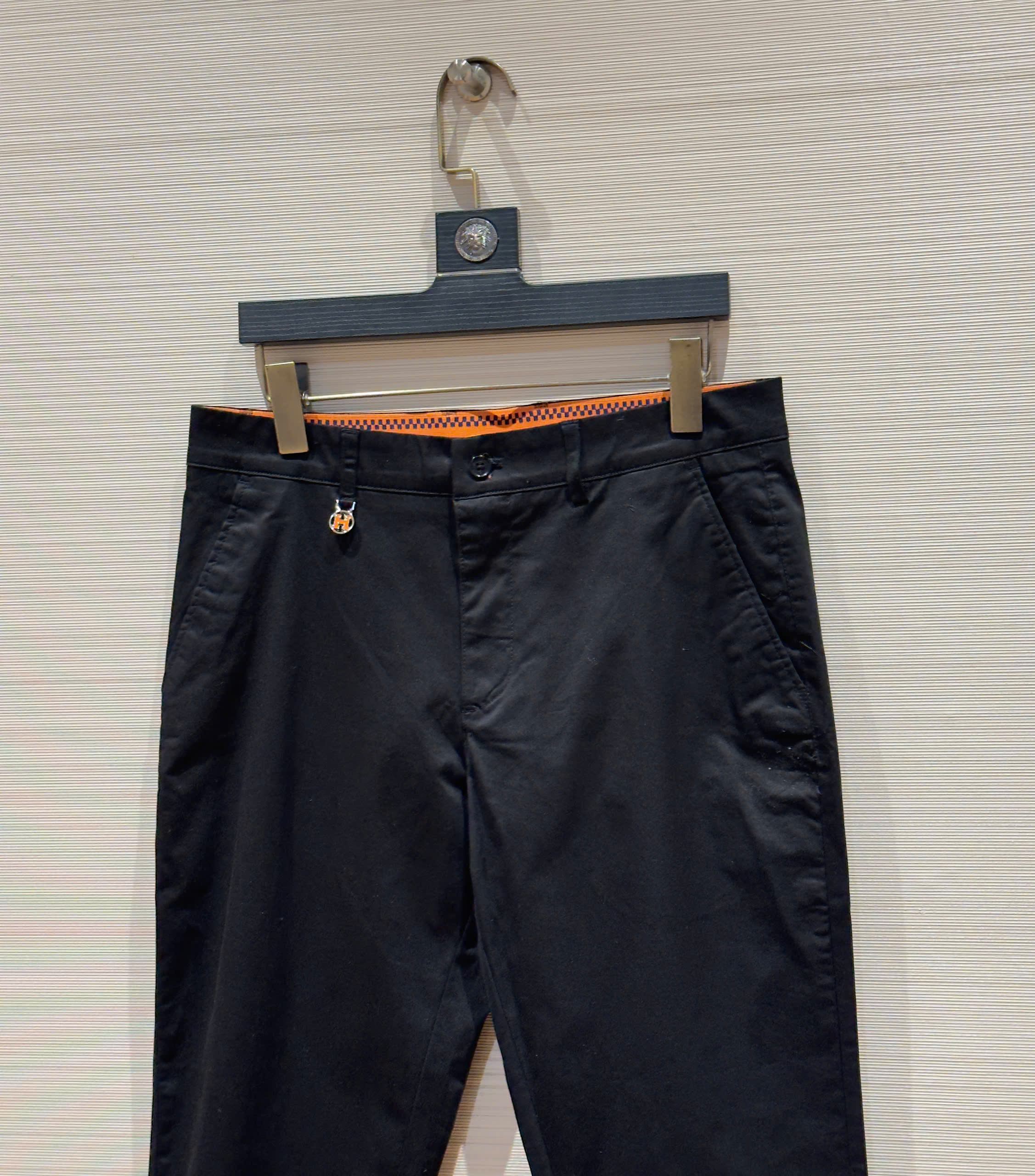 Quần dài kaki Hermes HM Đen phối Cam tag logo H Like Auth 1-1 on web DDT