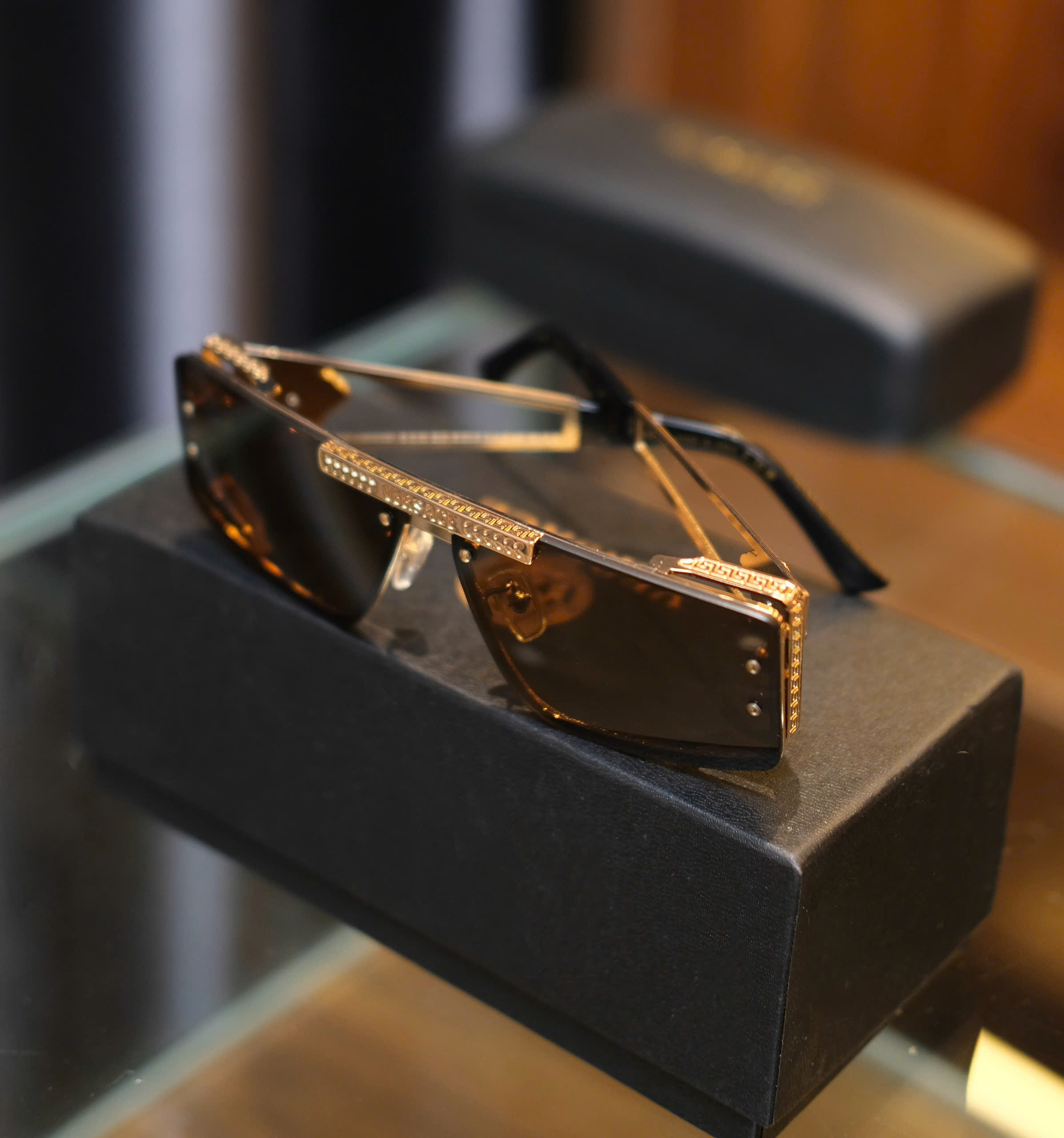 Kính mắt thời trang Prada P Nâu viền gọng kim loại Like Auth fullbox DDT