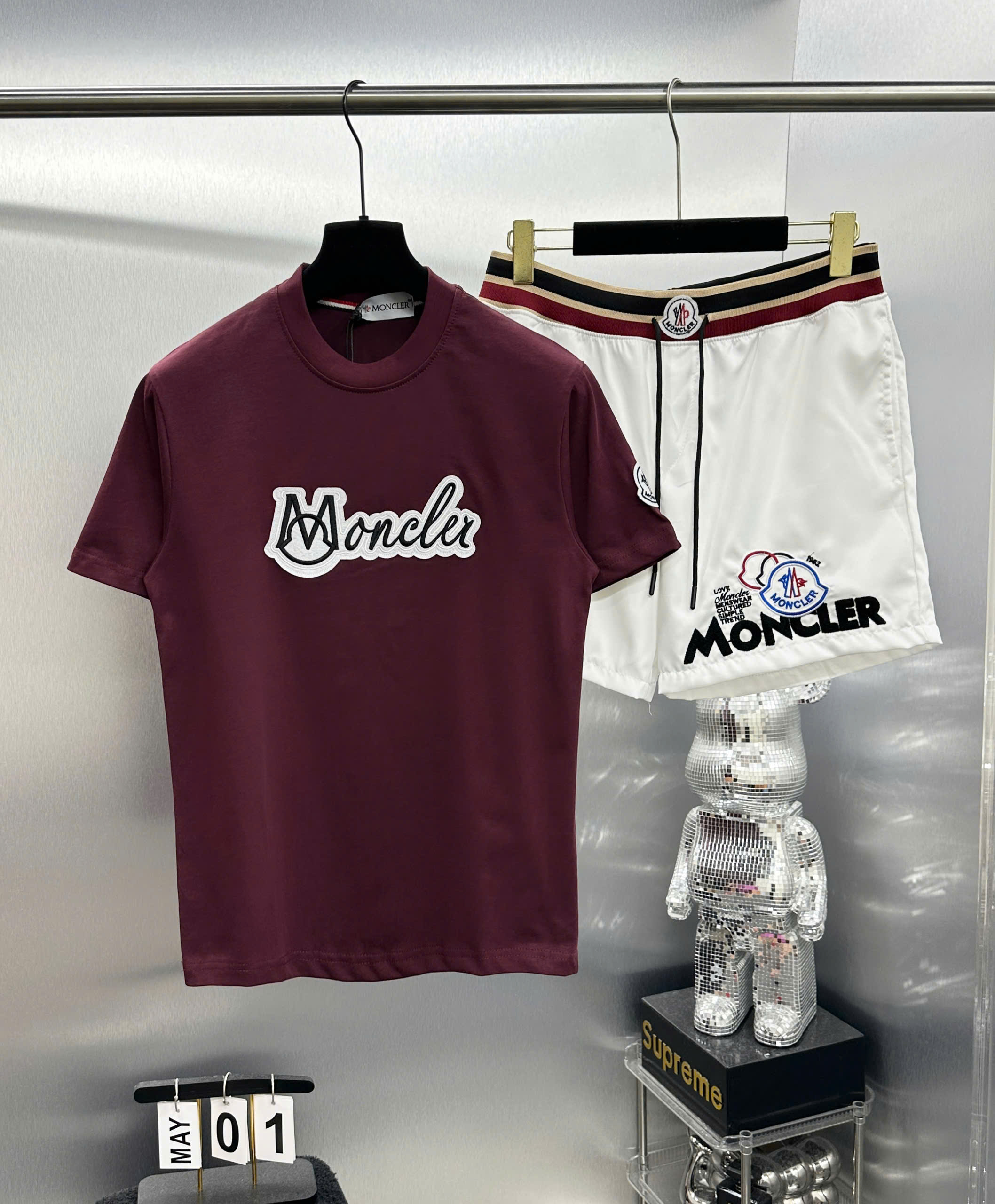 Bộ, set hè Moncler logo chữ thêu Like Auth NV