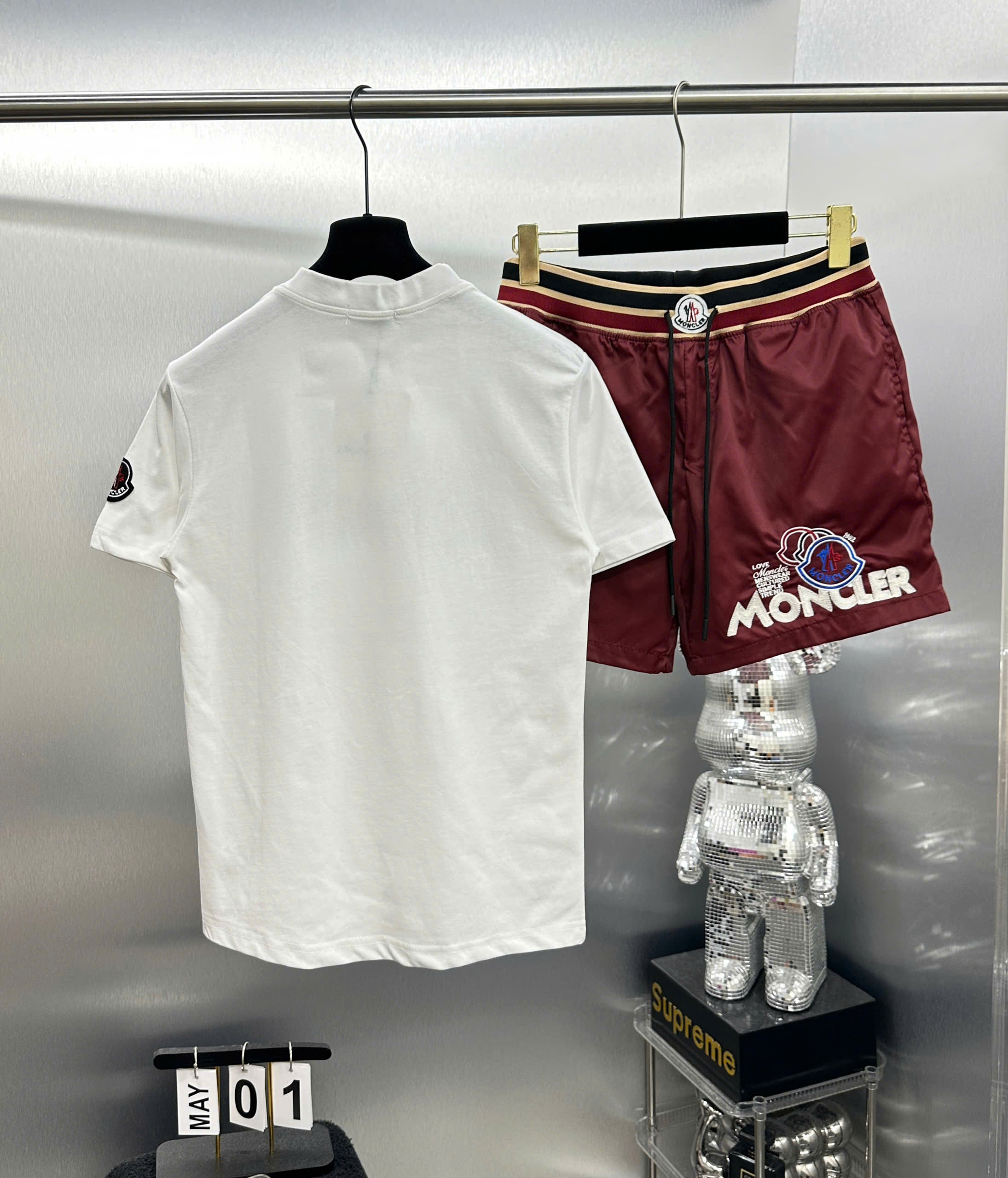 Bộ, set hè Moncler logo chữ thêu Like Auth NV