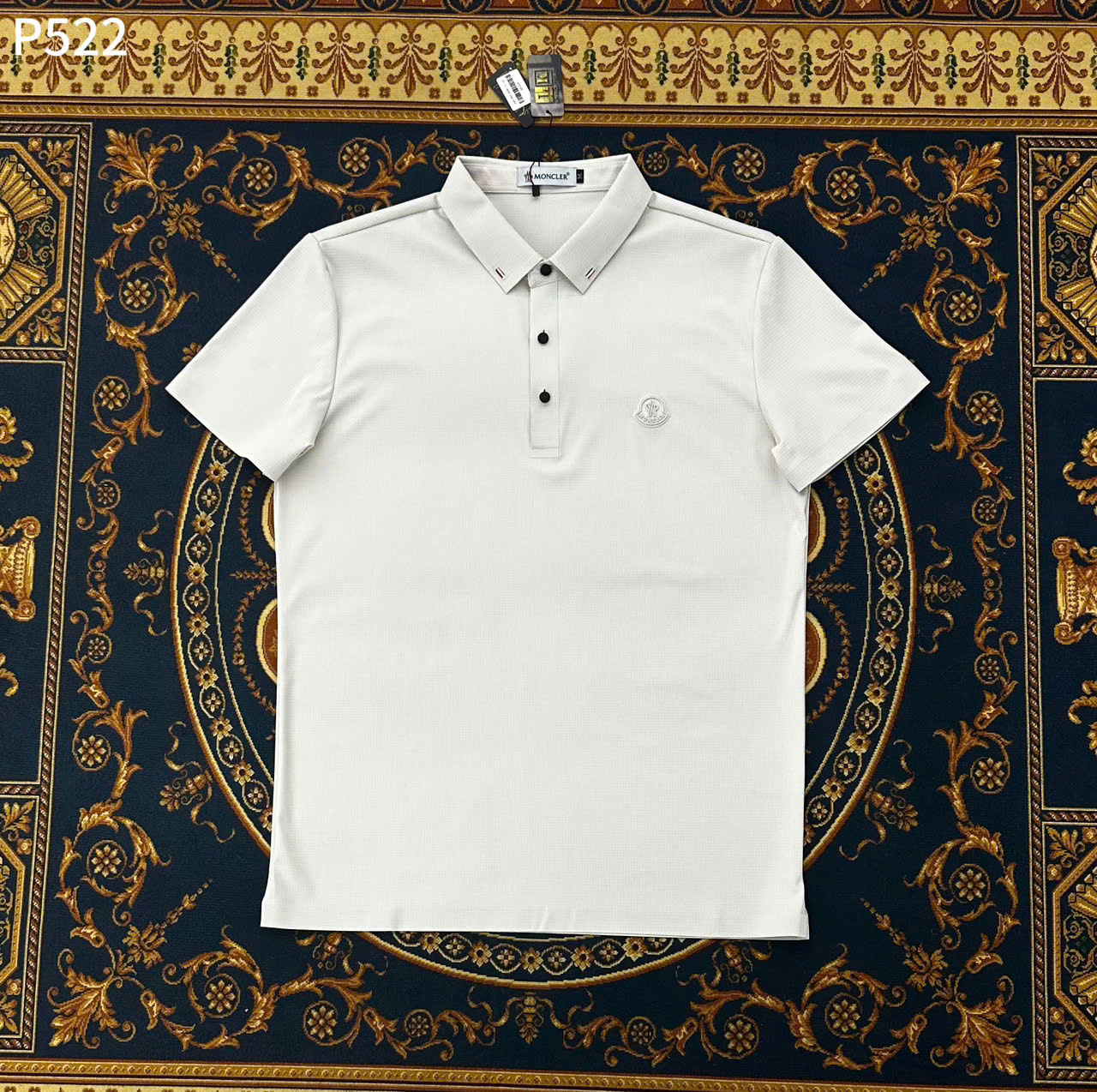 Áo polo Moncler M Trắng logo nổi ngực Like Auth LK