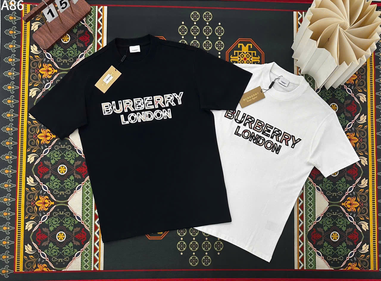 Áo phông T-shirt Burberry BBR London logo chữ kẻ sọc thêu nổi Like Auth LK