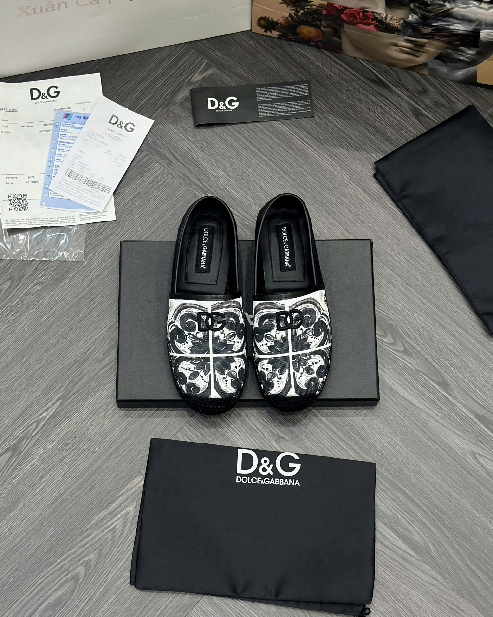 Giày slipon cói Dolce Gabbana DG Đen loang Trắng MK MVT