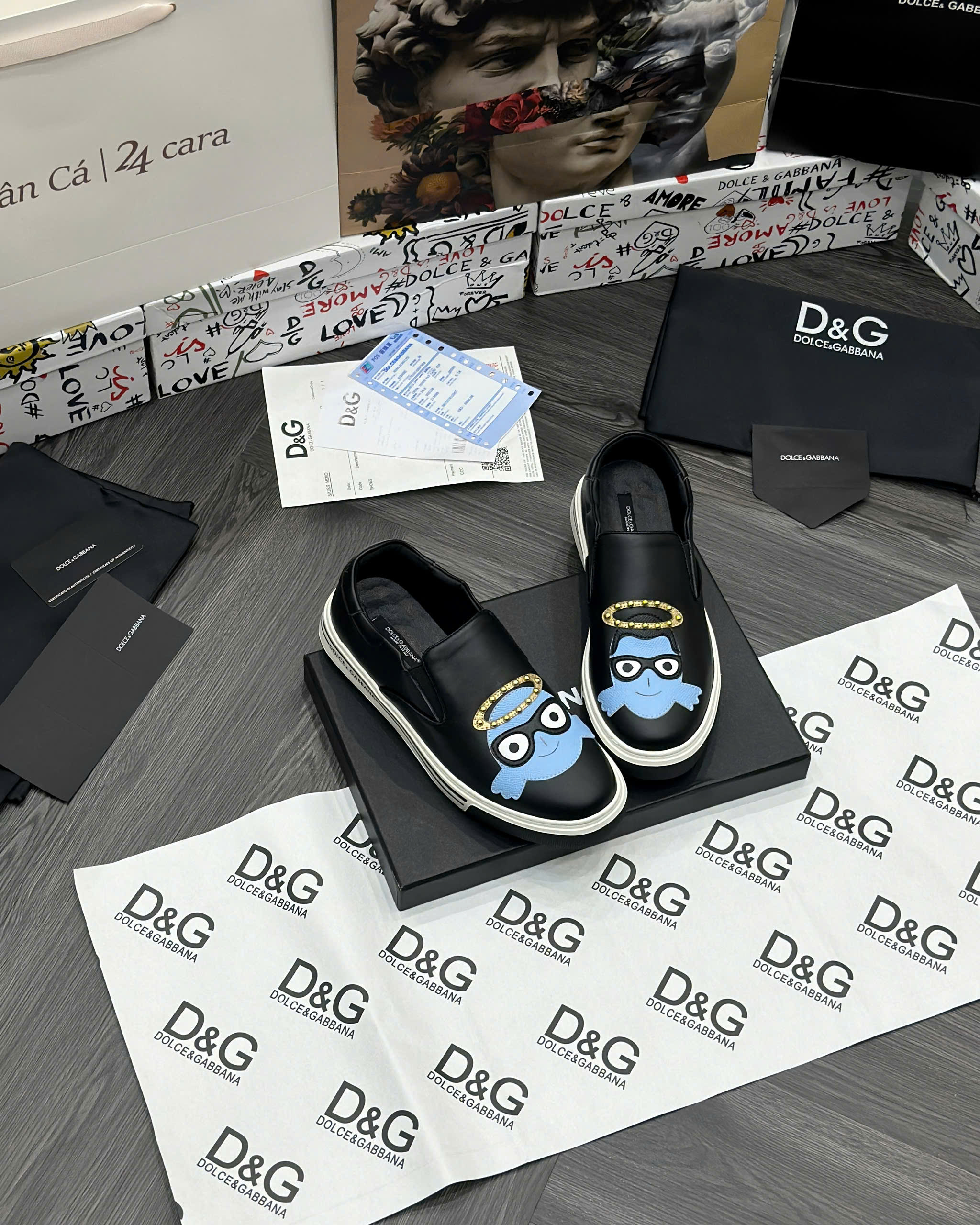 Giày slipon Dolce Gabbana DG Den logo mặt thiên thần Xanh đính đinh Like Auth fullbox MVT