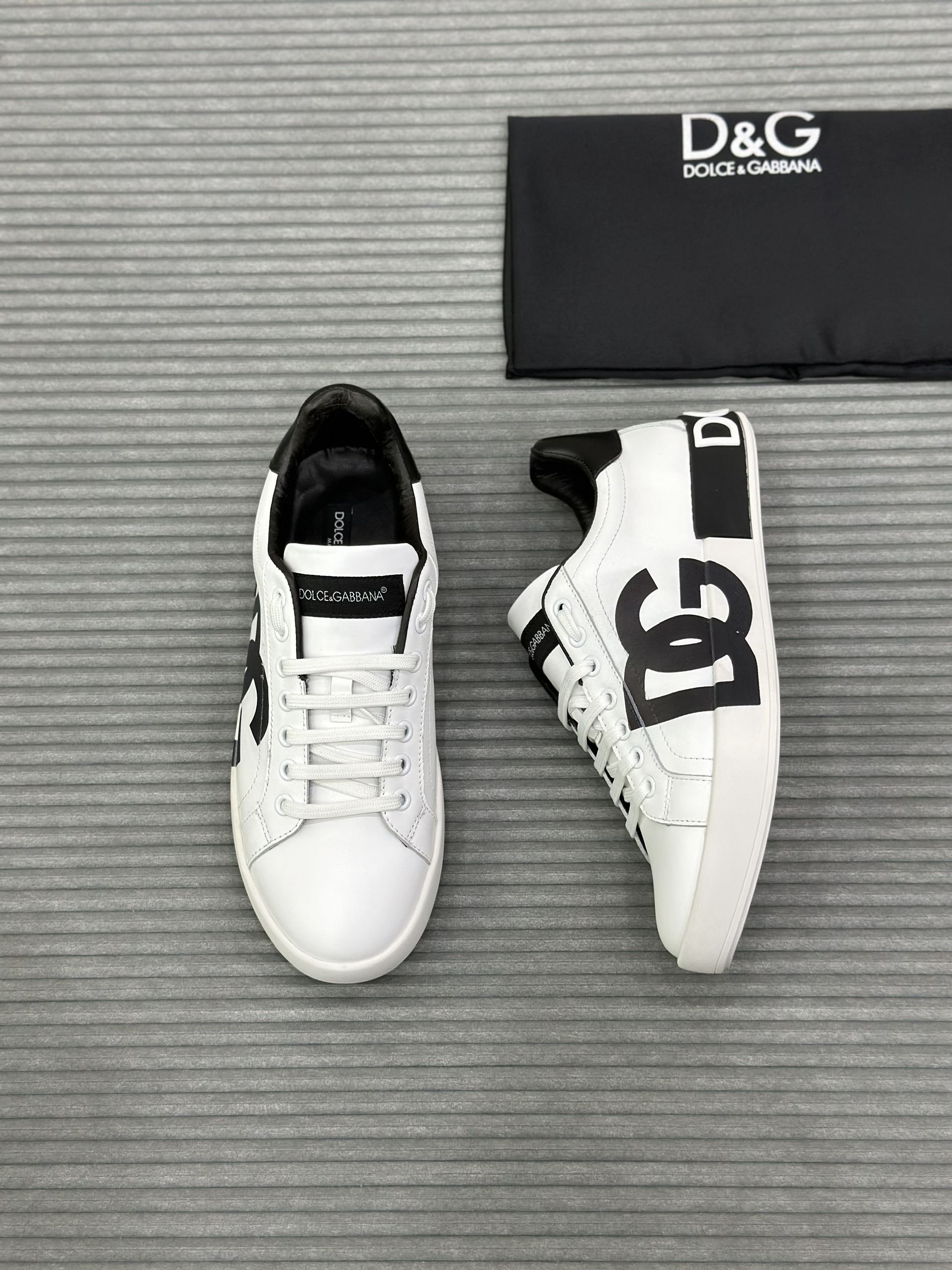 Giày sneaker Dolce Gabbana Trắng phối Đen Like Auth fullbox VTN