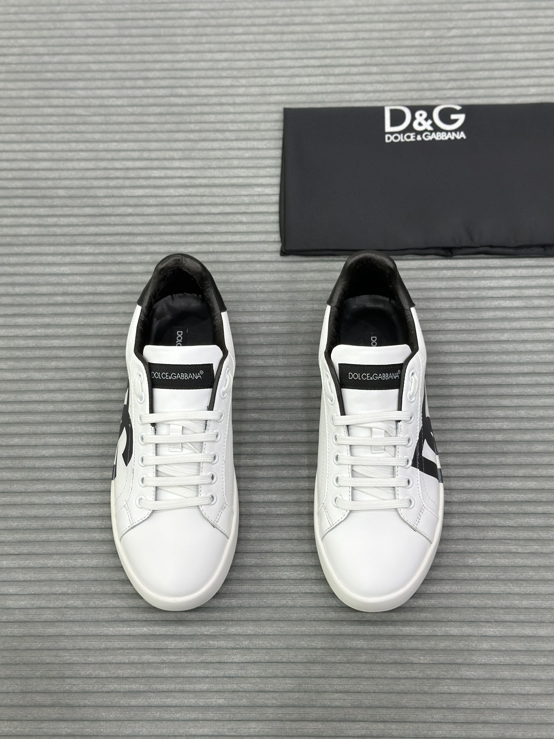 Giày sneaker Dolce Gabbana Trắng phối Đen Like Auth fullbox VTN