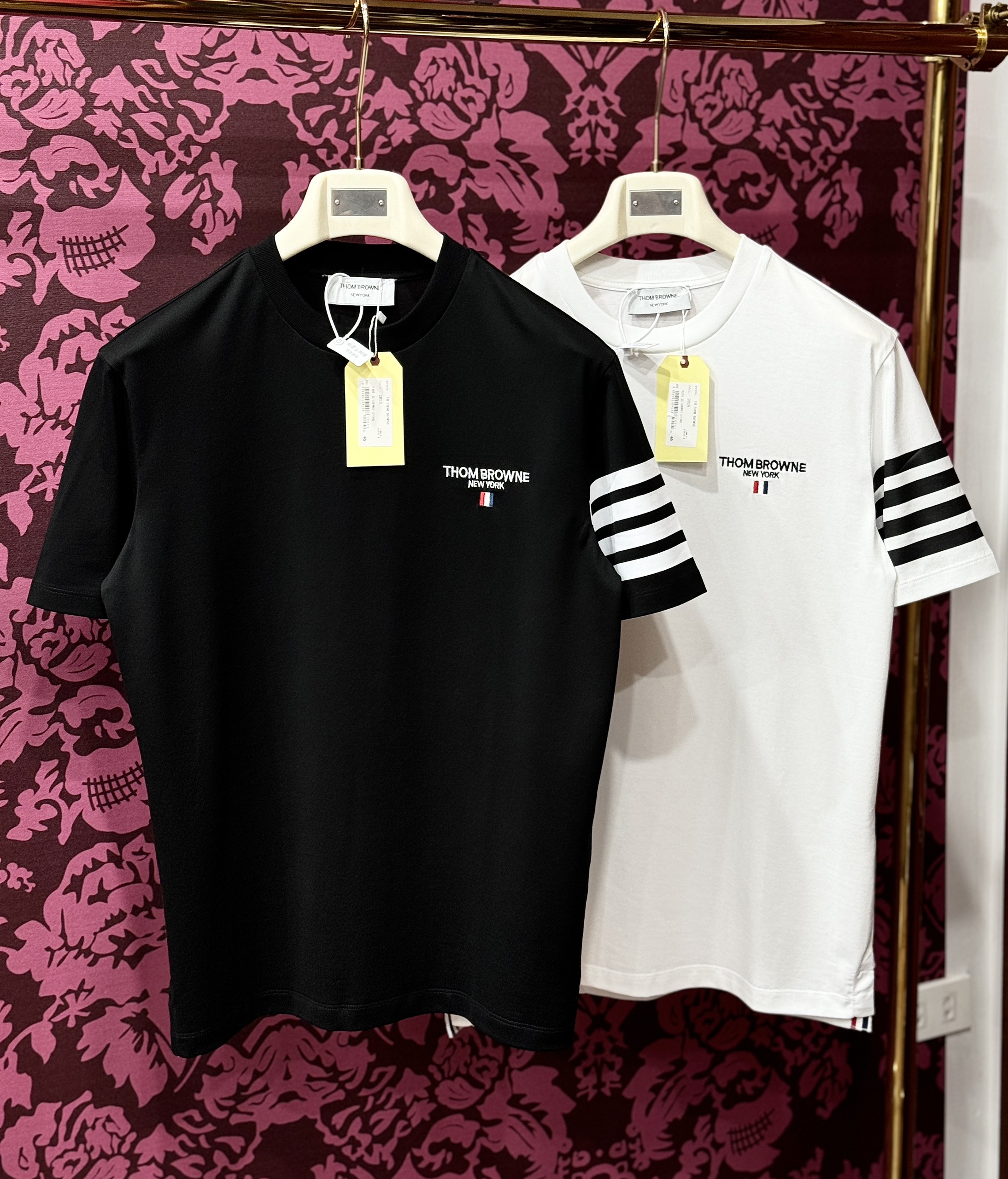 Áo phông T-shirt Thombrowne TB kẻ sọc tay logo chữ thêu ngực Like Auth CD