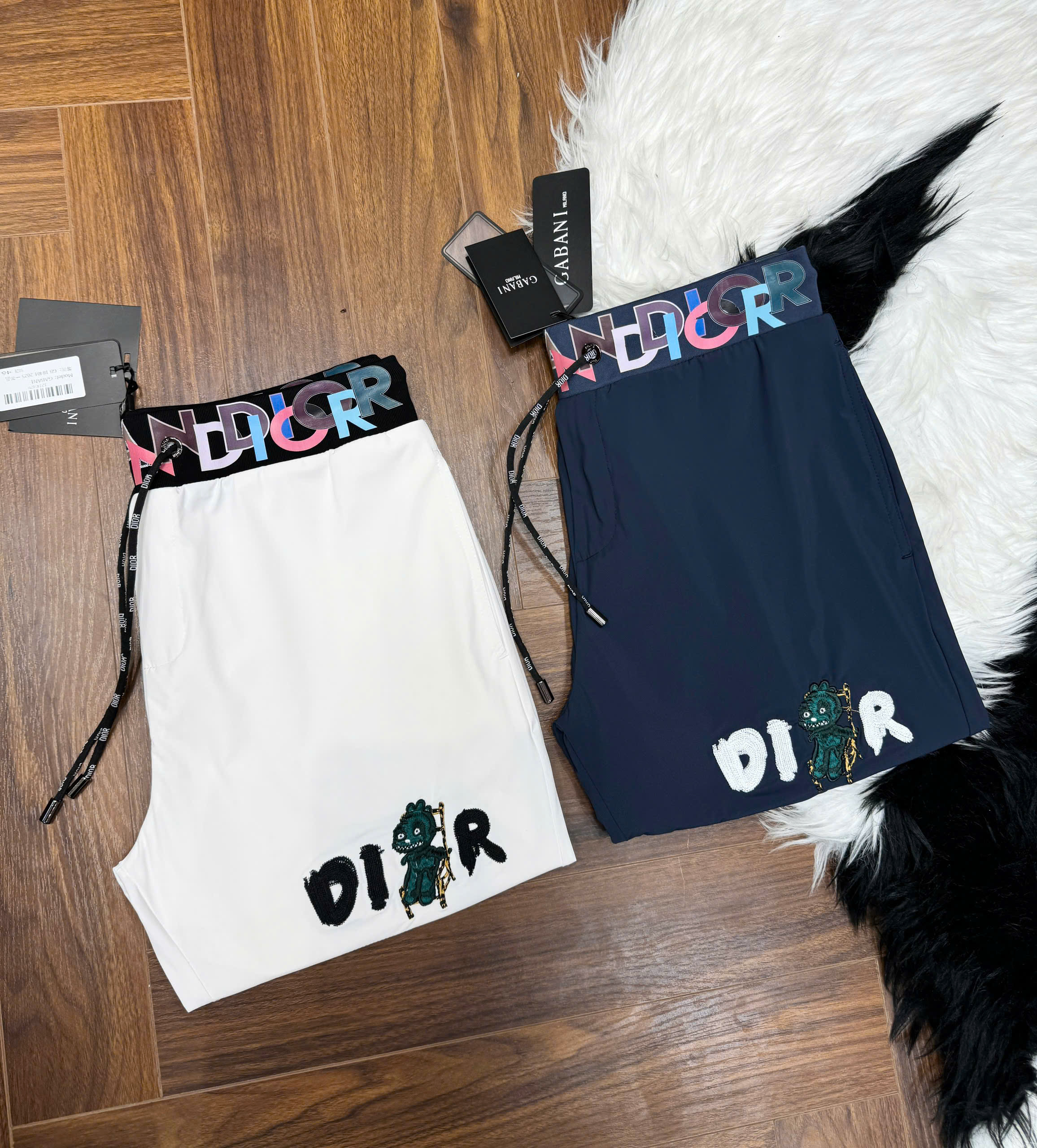 Quần short Dior CD logo chữ thêu đùi check cạp màu sắc Like Auth CD