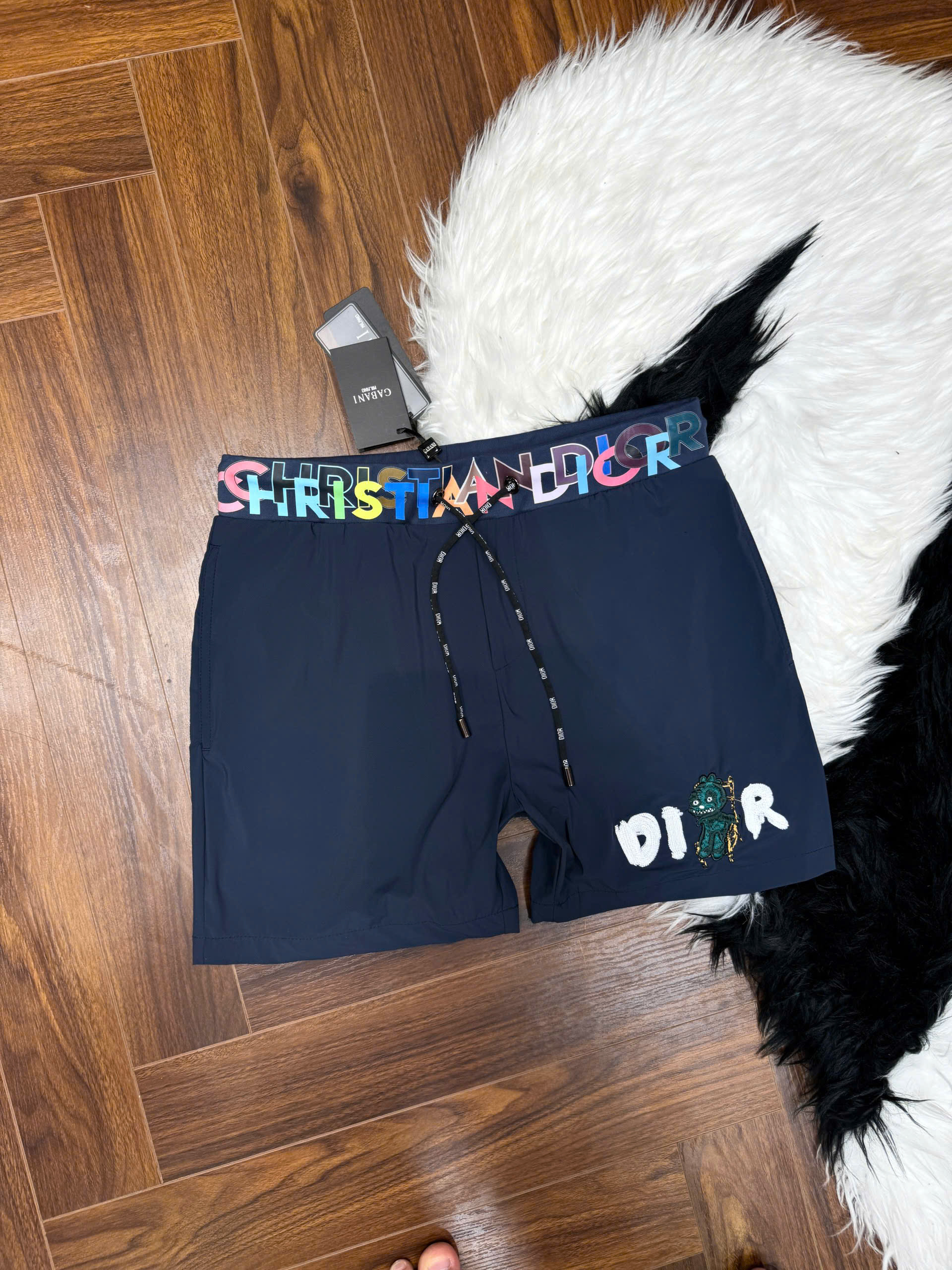 Quần short Dior CD logo chữ thêu đùi check cạp màu sắc Like Auth CD